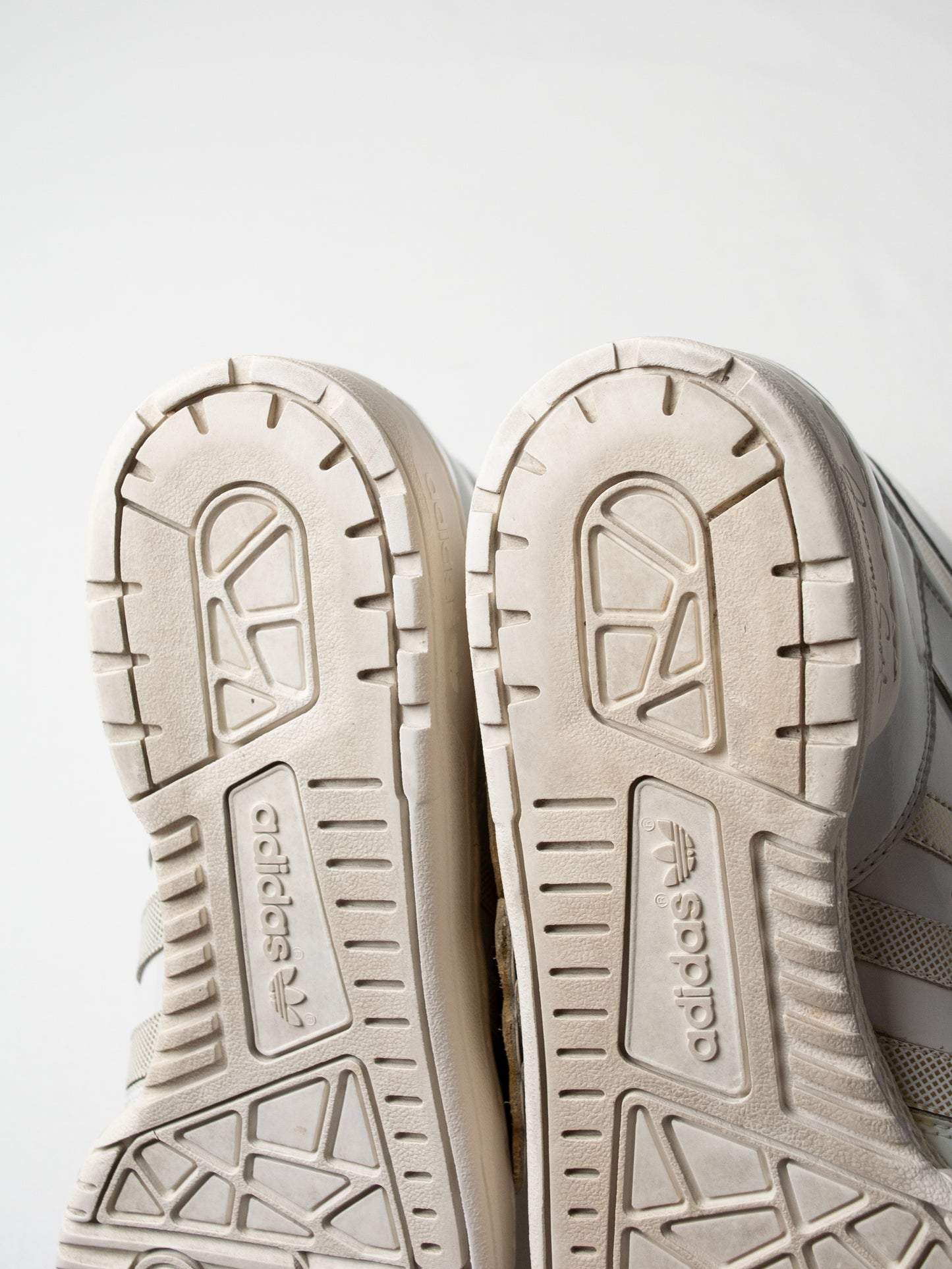 adidas Originals by Jeremy Scott - S/S 2010 - JS Wings (White/Gold) - size 42
