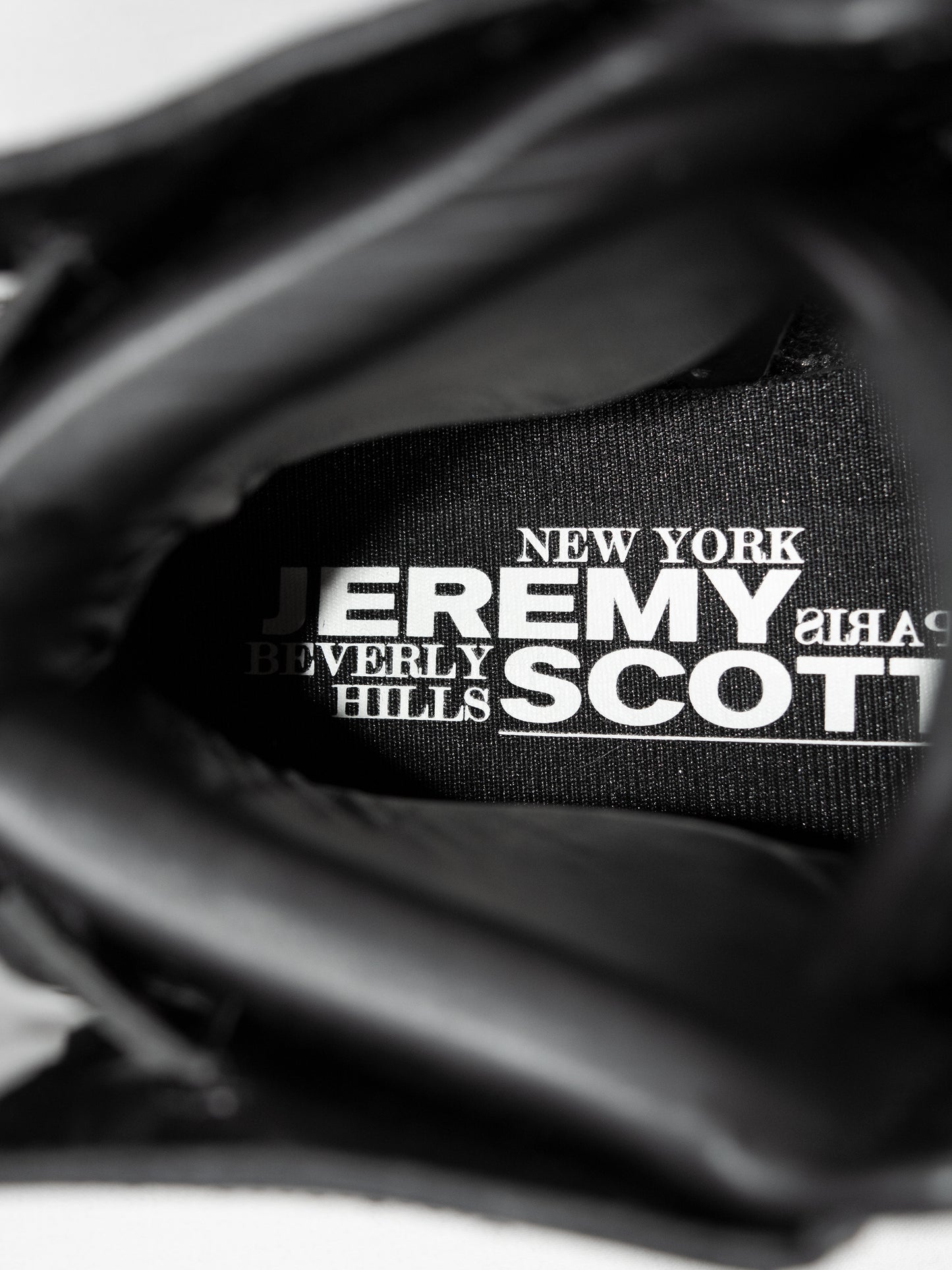 adidas Originals by Jeremy Scott - S/S 2013 - JS Wings 2.0 "Patent Black" - size 43 1/3