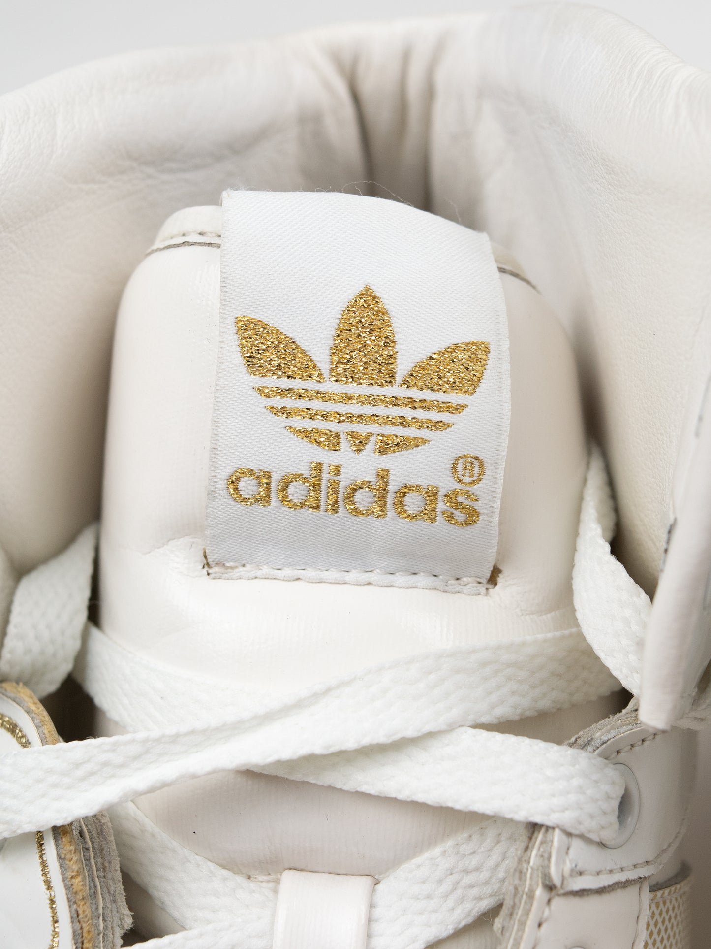 adidas Originals by Jeremy Scott - S/S 2010 - JS Wings (White/Gold) - size 42