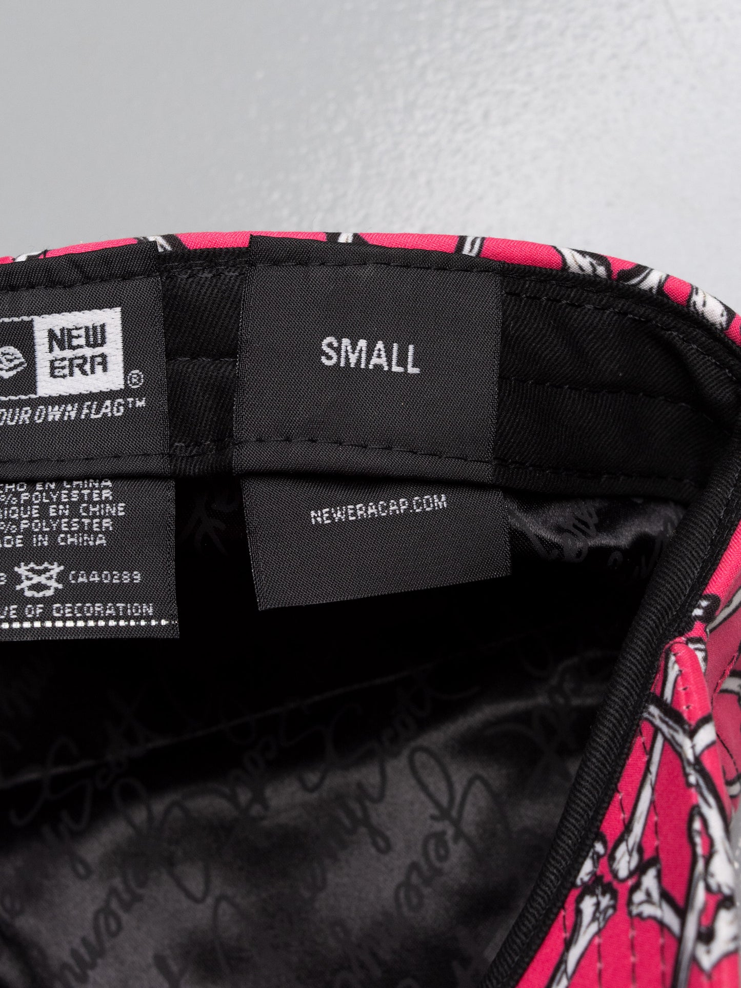 New Era X Jeremy Scott - A/W 2013 - Bones Argyle Military Cap - size S