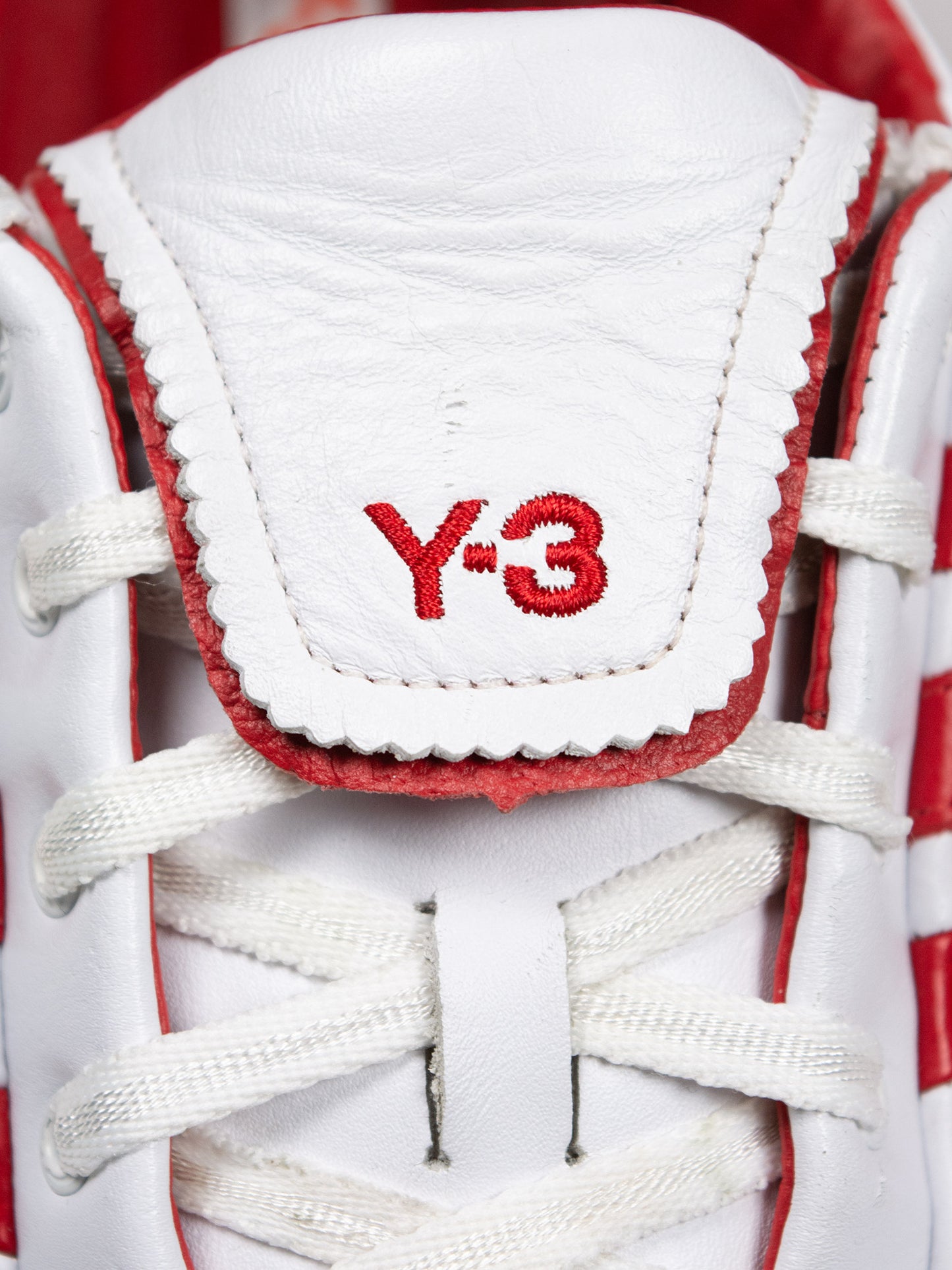 Y-3 - S/S 2003 - Field (white/red) - size 41 1/3