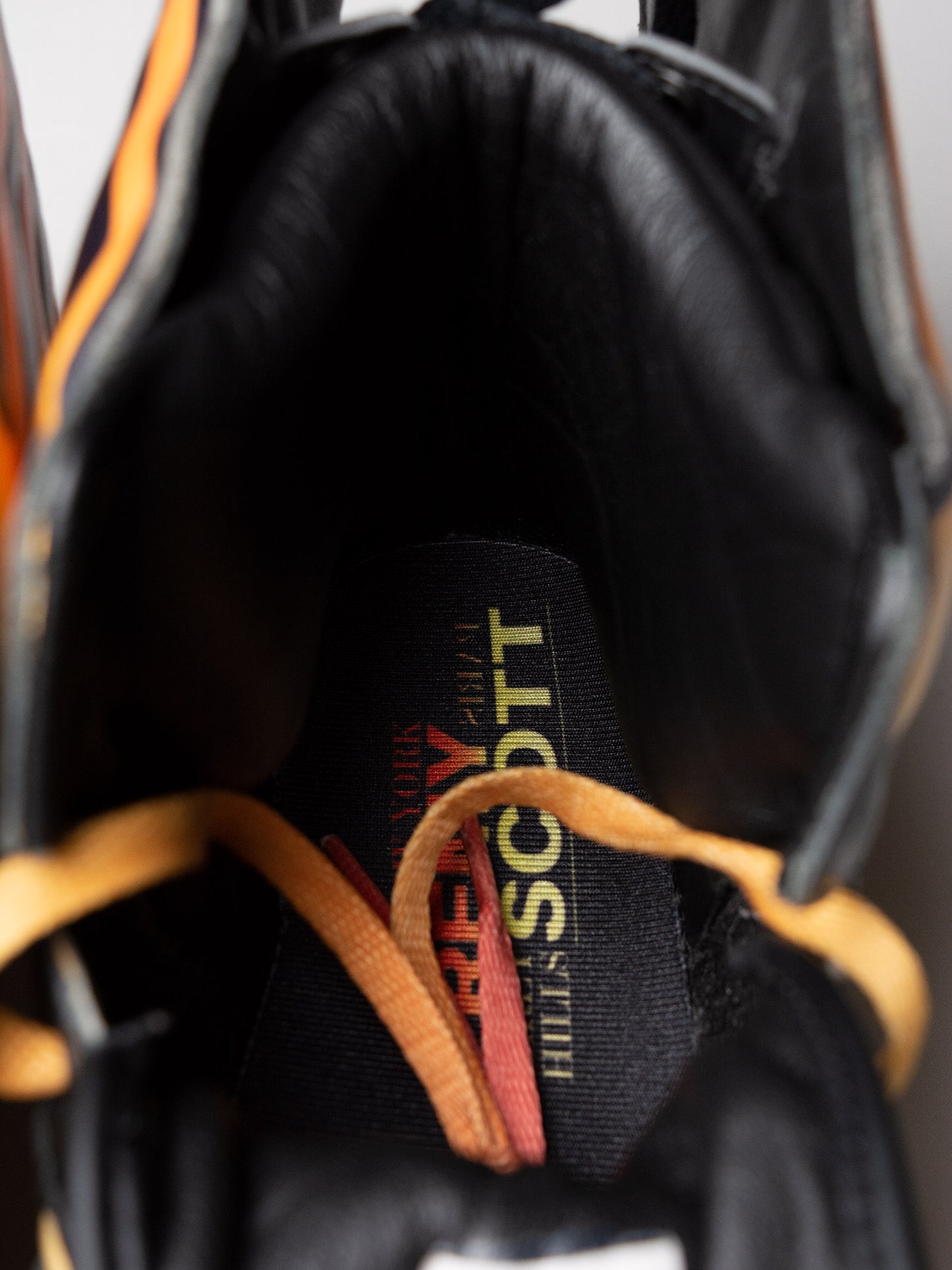 adidas Originals by Jeremy Scott - S/S 2011 - JS Flames - size 42 2/3