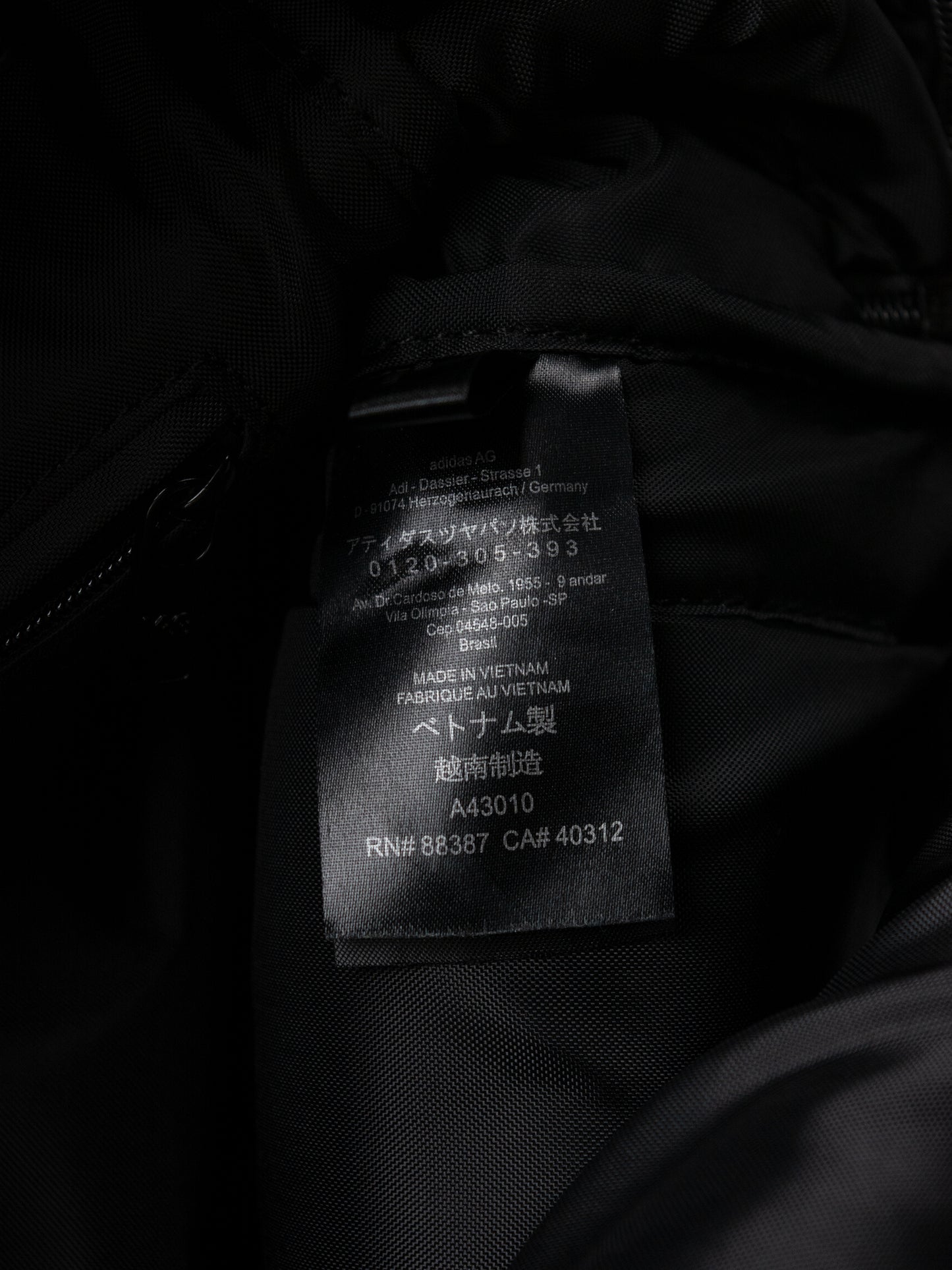 Y-3 - A/W 2016 - "Detritus" backpack