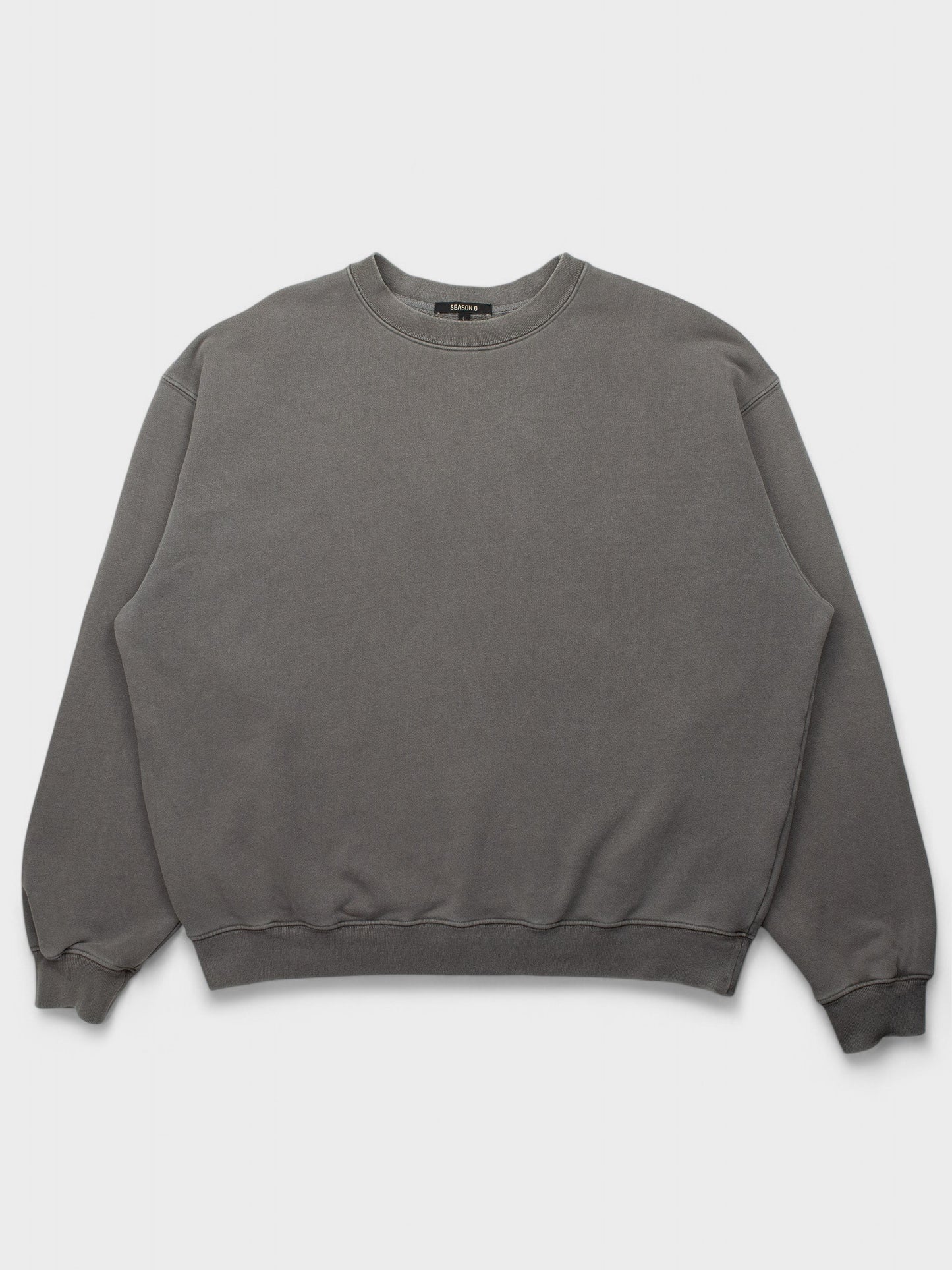 YZ6U2067 YEEZY SEASON 6 CORE CREWNECK