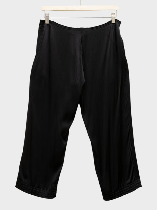 Y's by Yohji Yamamoto - S/S 2004 - rayon 3/4 shorts (black) - women's size 3