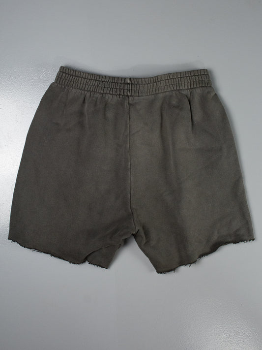 YEEZY Season 6 shorts Core - size M