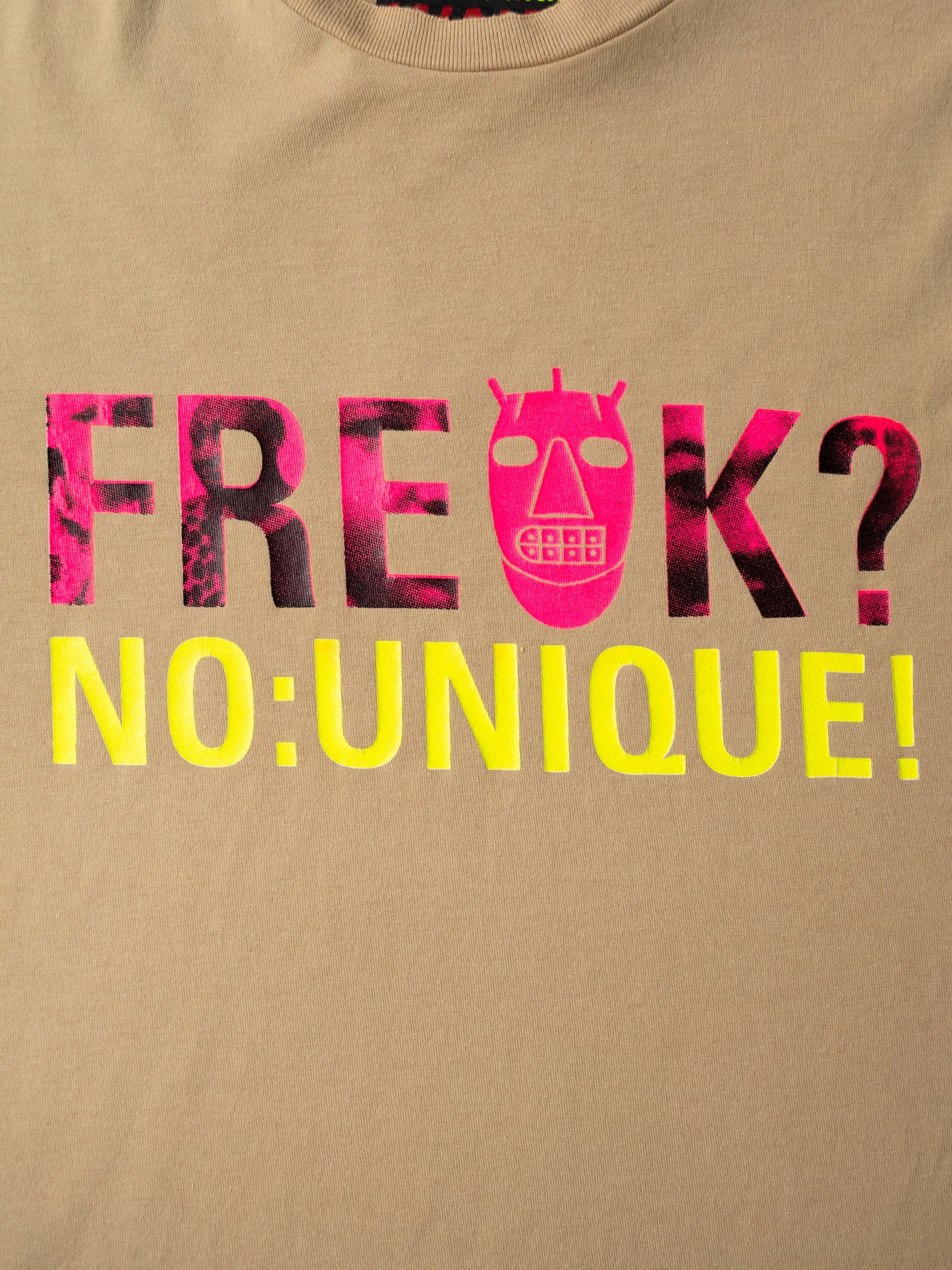 aestheticterrorists by WALTER - S/S 2002 - "Freak?" t-shirt (beige) - size S