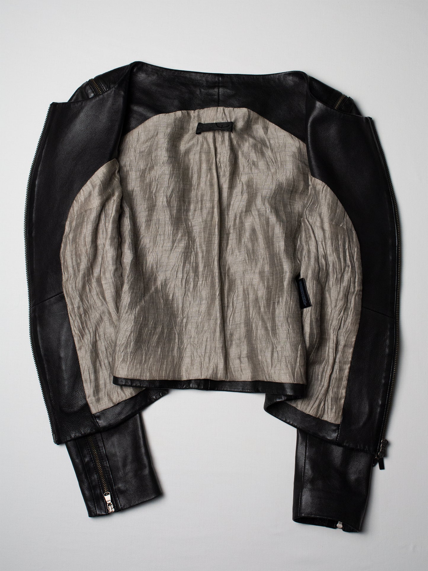 Very Special Pieces of Vespucci - leather jacket with shoulder zips - women's size 38