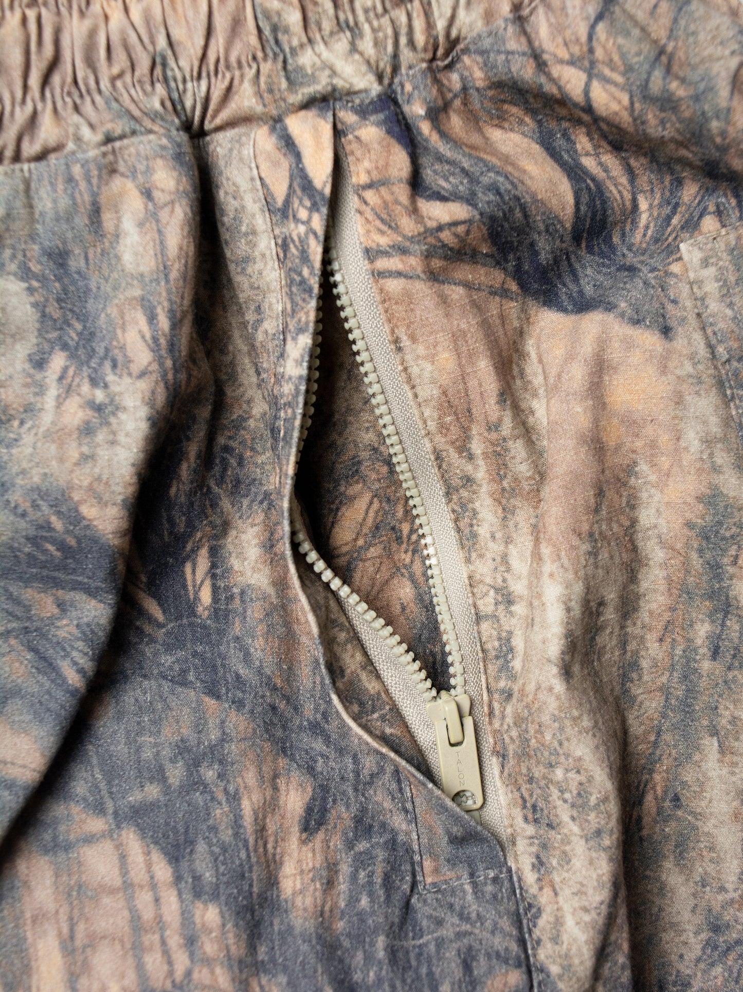YEEZY Season 4 (2017) - camo cargo shorts - size S