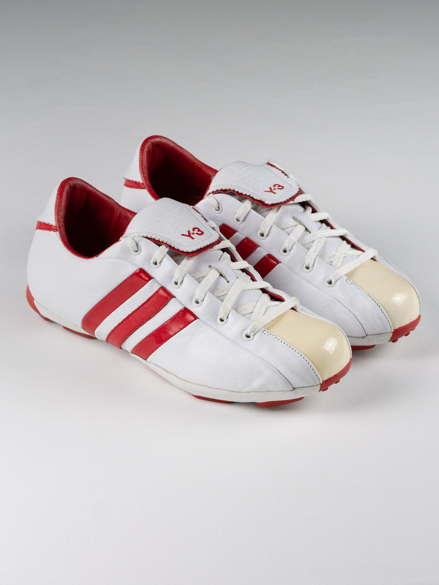 Y-3 - S/S 2003 - Field (white/red) - size 41 1/3