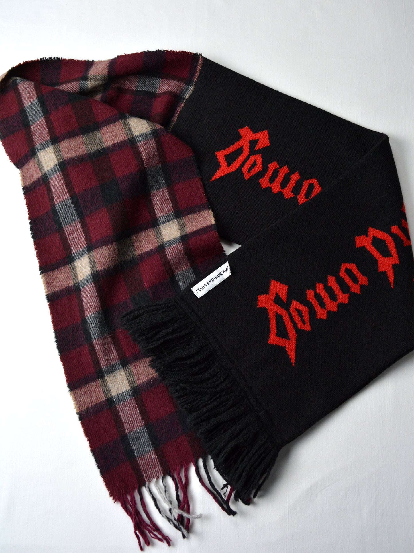 Gosha Rubchinskiy - A/W 2017 - hybrid scarf (black/red)