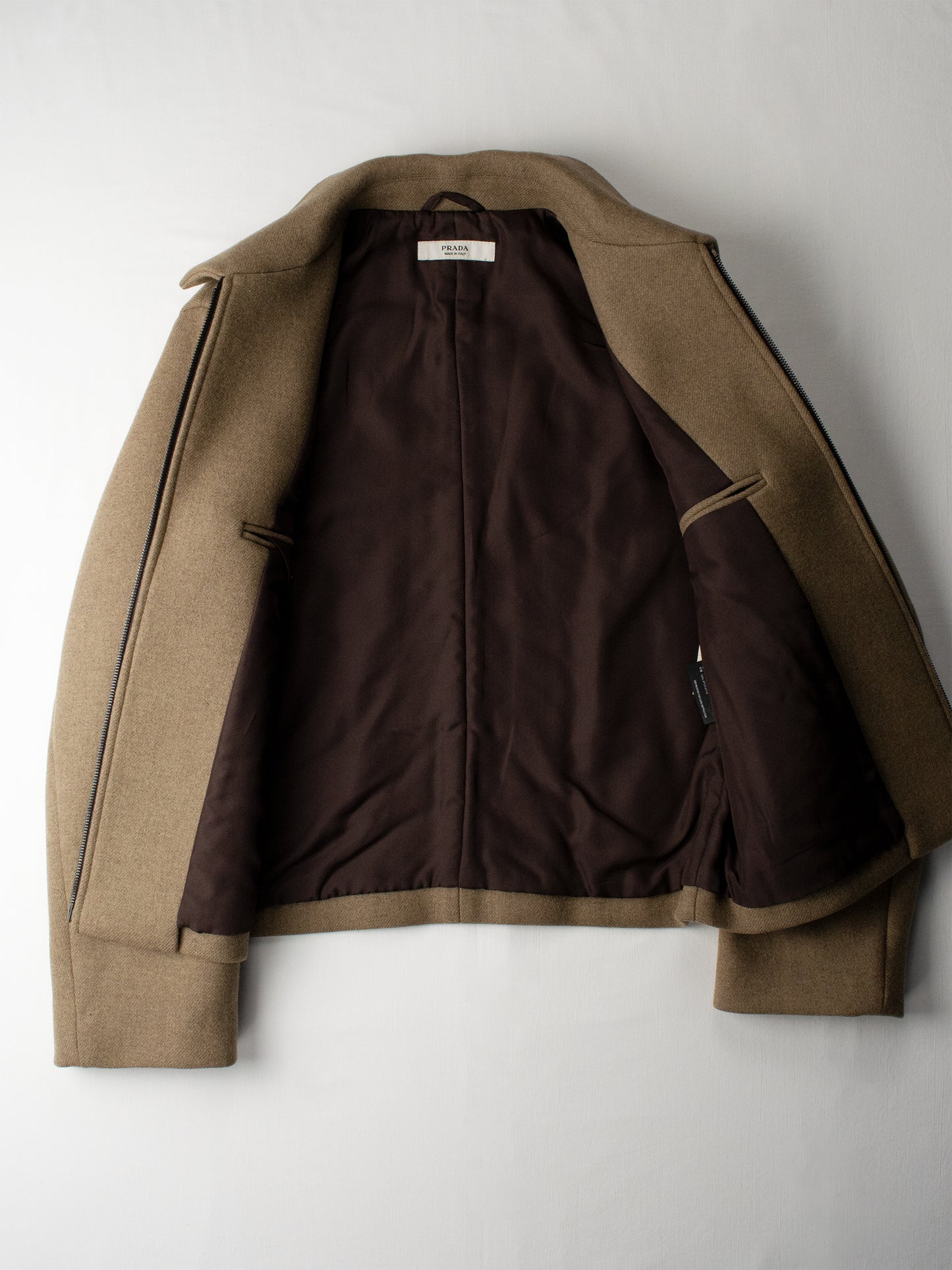 Prada - A/W 2001 - short wool jacket - size S
