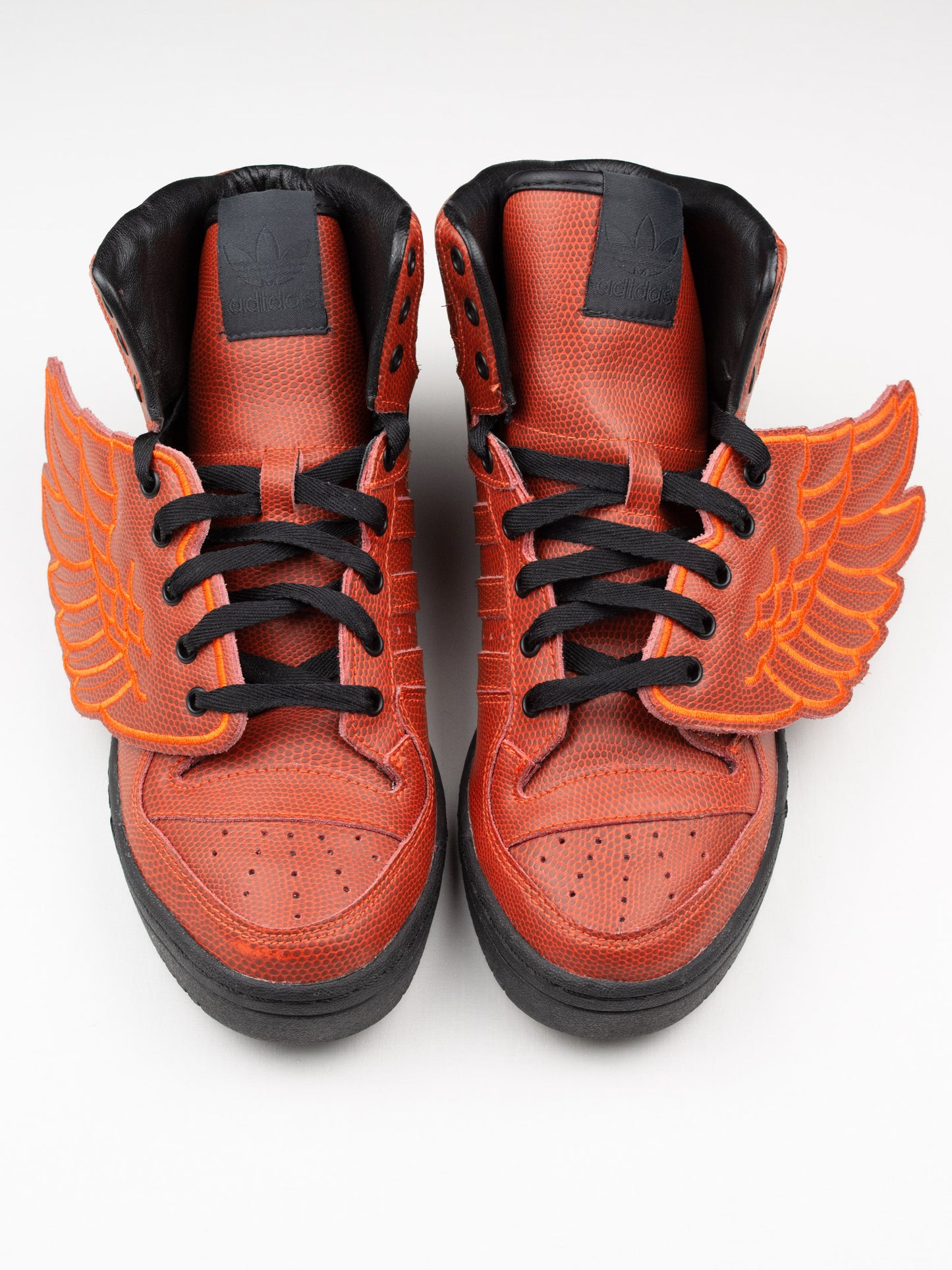 adidas Originals by Jeremy Scott - A/W 2015 - JS Wings Basketball - size 41 1/3