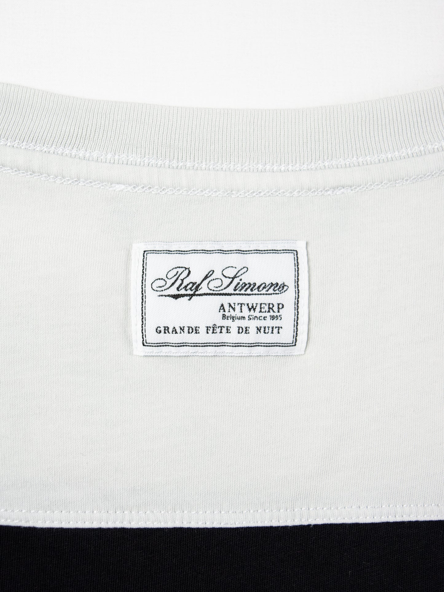 Raf Simons - A/W 2022 - "Ghost - Host" t-shirt - size L