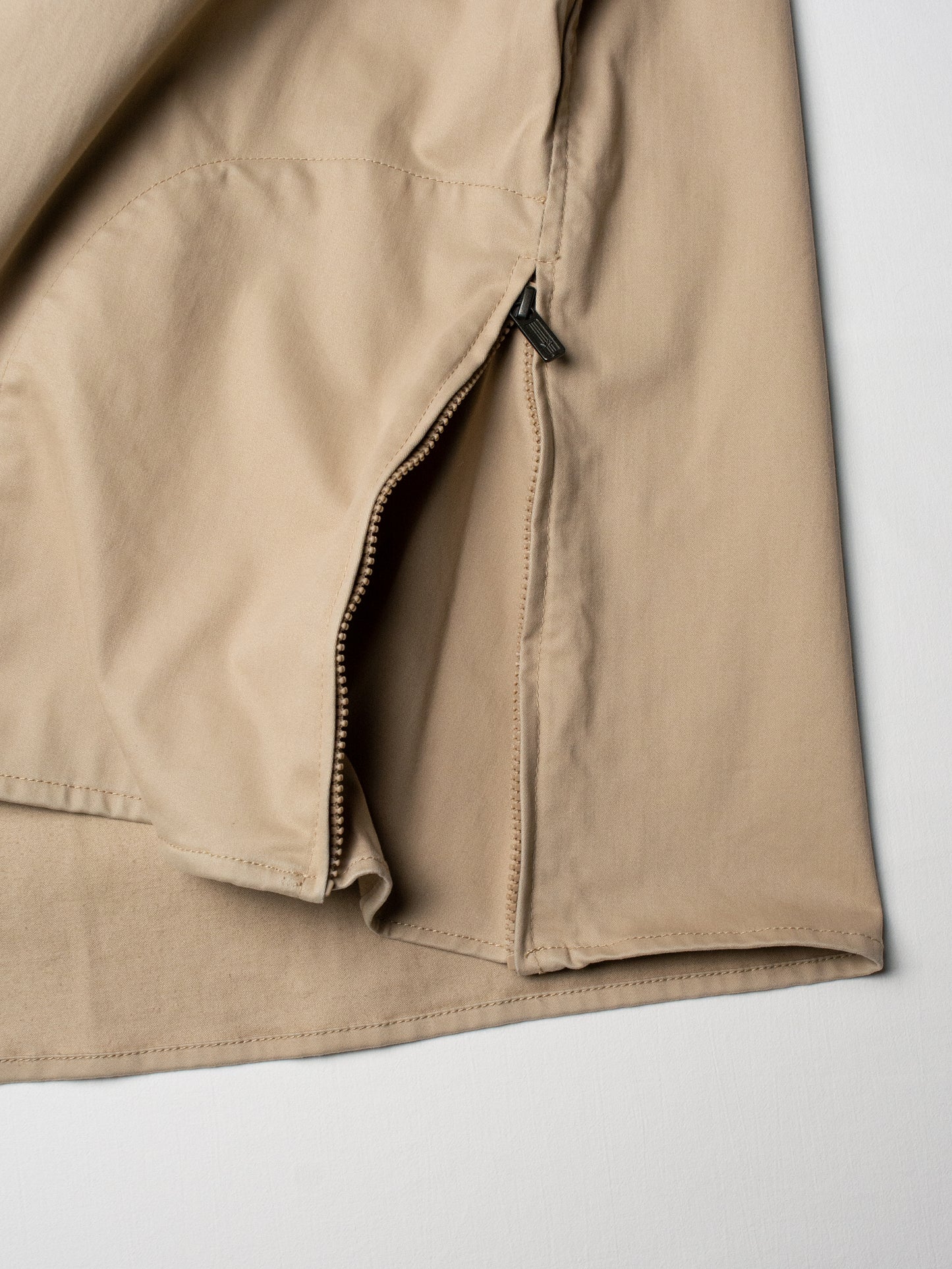 Y-3 - 2000s - work jacket with hidden side pockets (beige) - men's size M