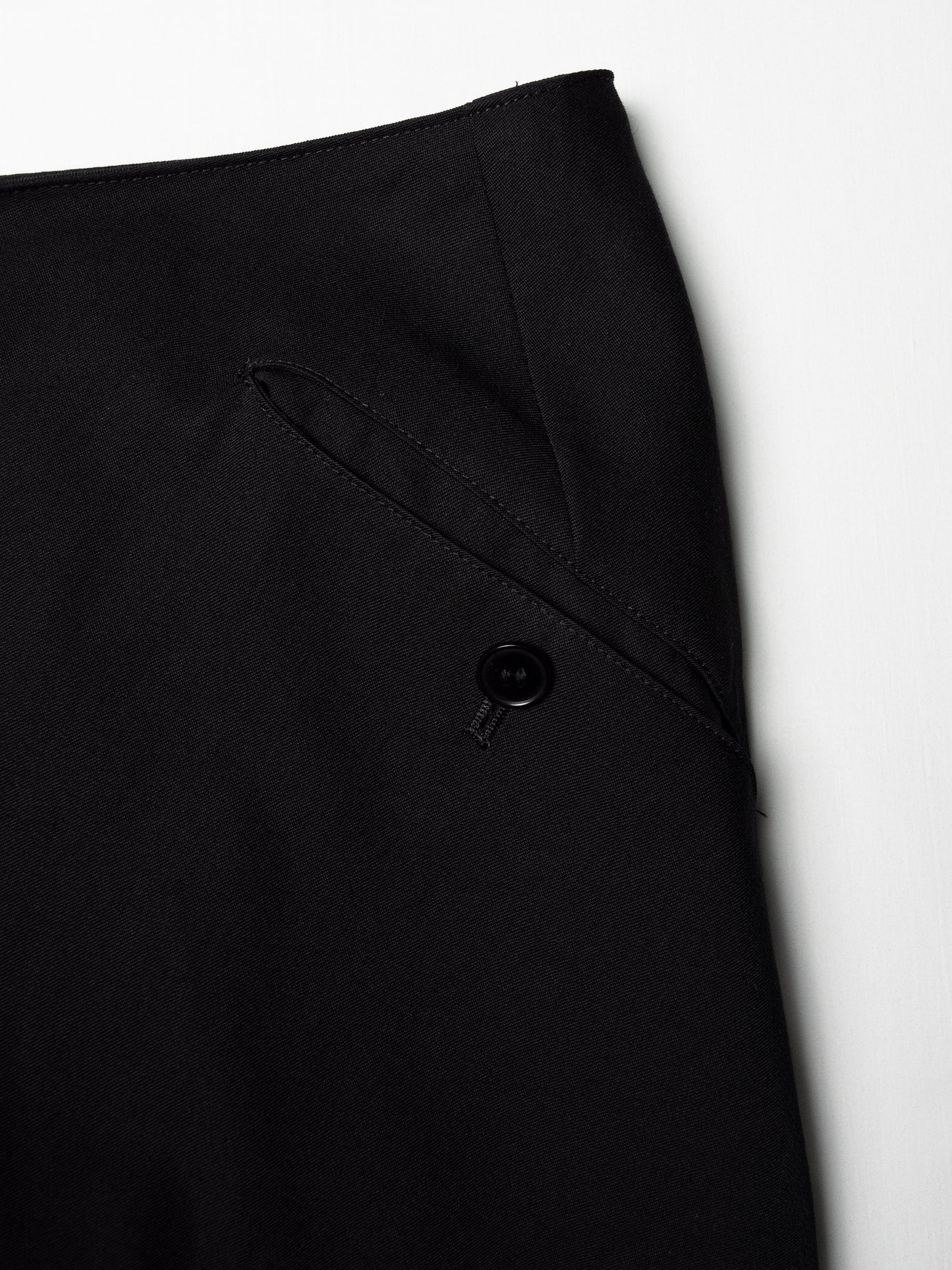 Y's Red Label - A/W 2007 - wool asymmetric skirt with buttons - size 4