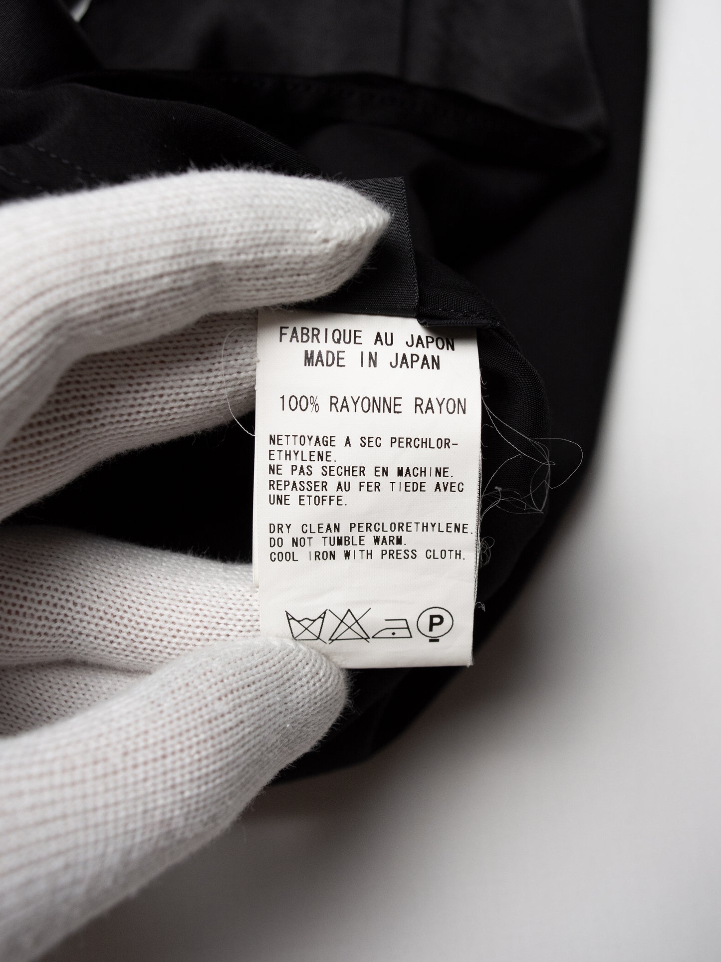 Y's by Yohji Yamamoto - S/S 2004 - rayon draped button-up tank top (black) - women's size 4