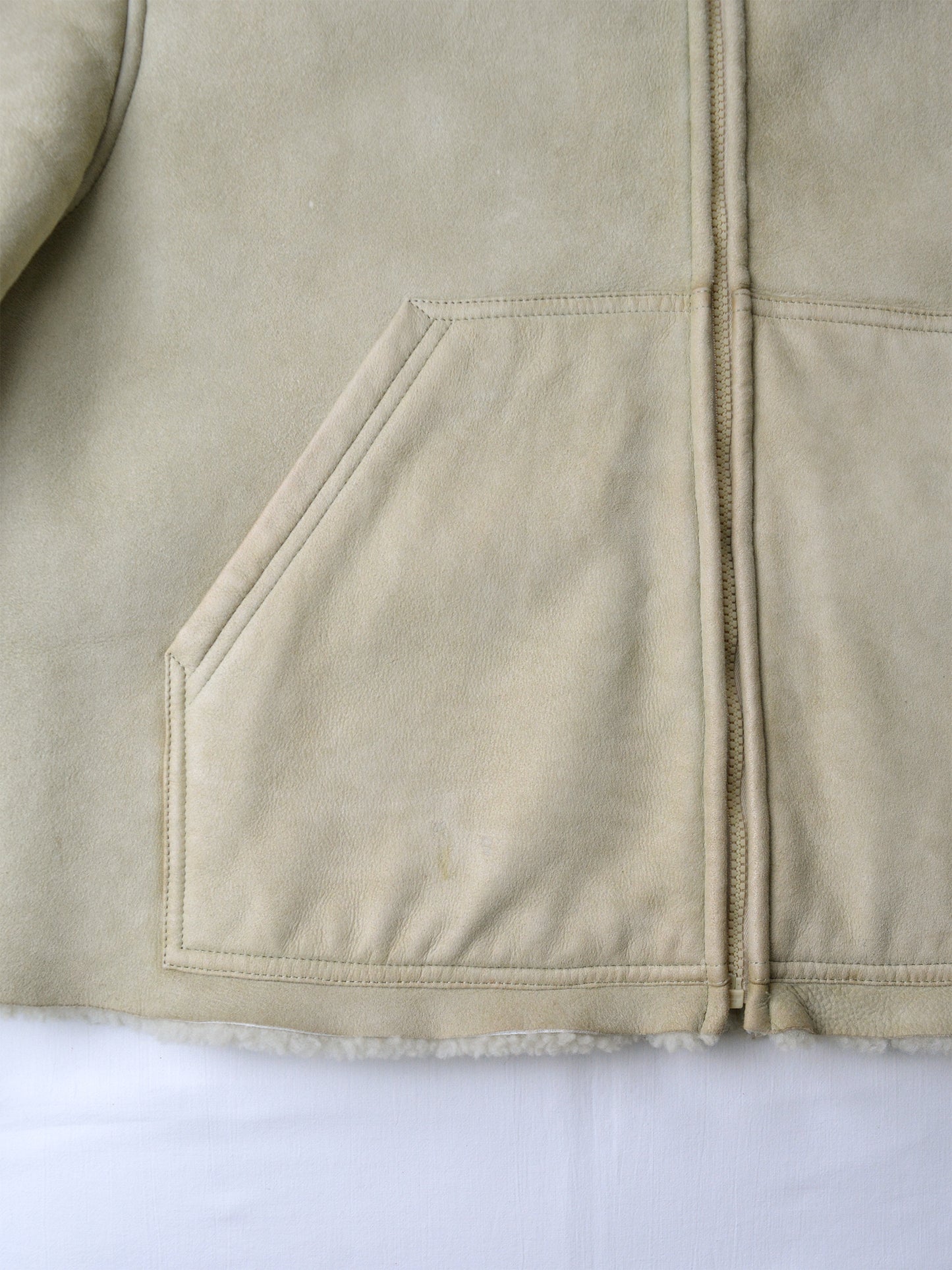 YEEZY Season 4 (2017) - hooded shearling jacket (Dune) - size S