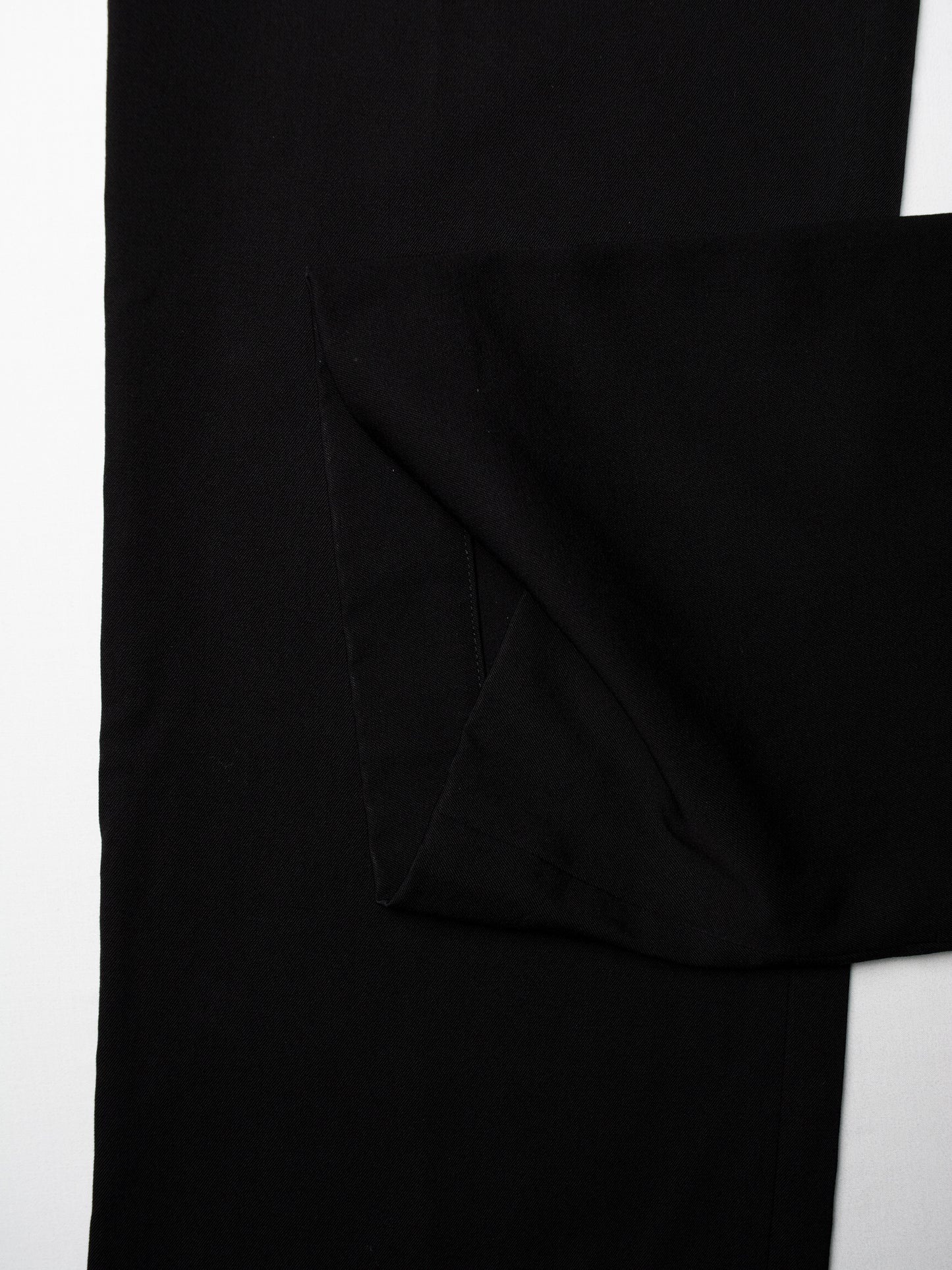 Y's Red Label - A/W 2007 - low waist wool pants with button belt loops (black) - women's size 3