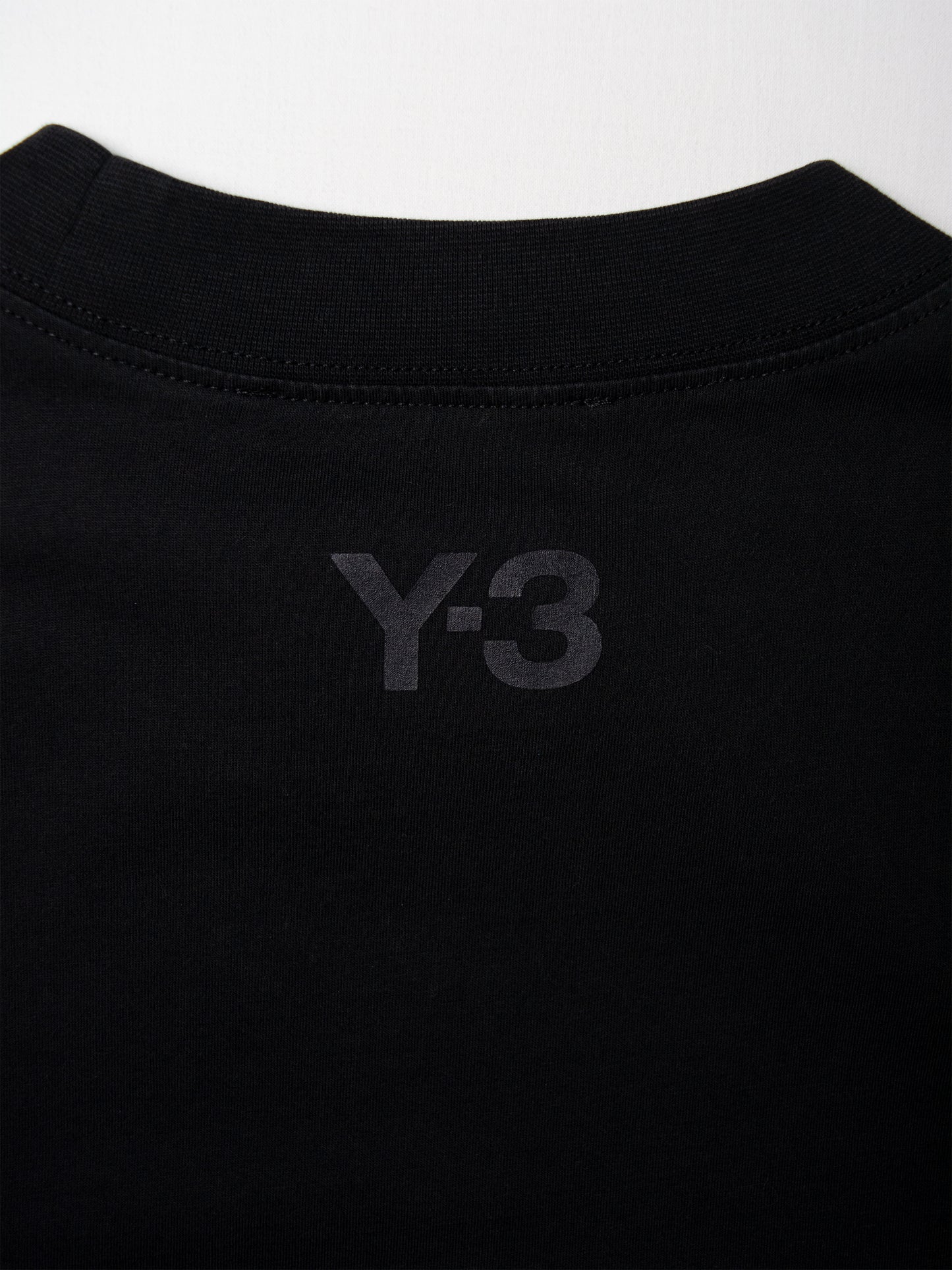 Y-3 - A/W 2016 - graphic t-shirt (black) - size M