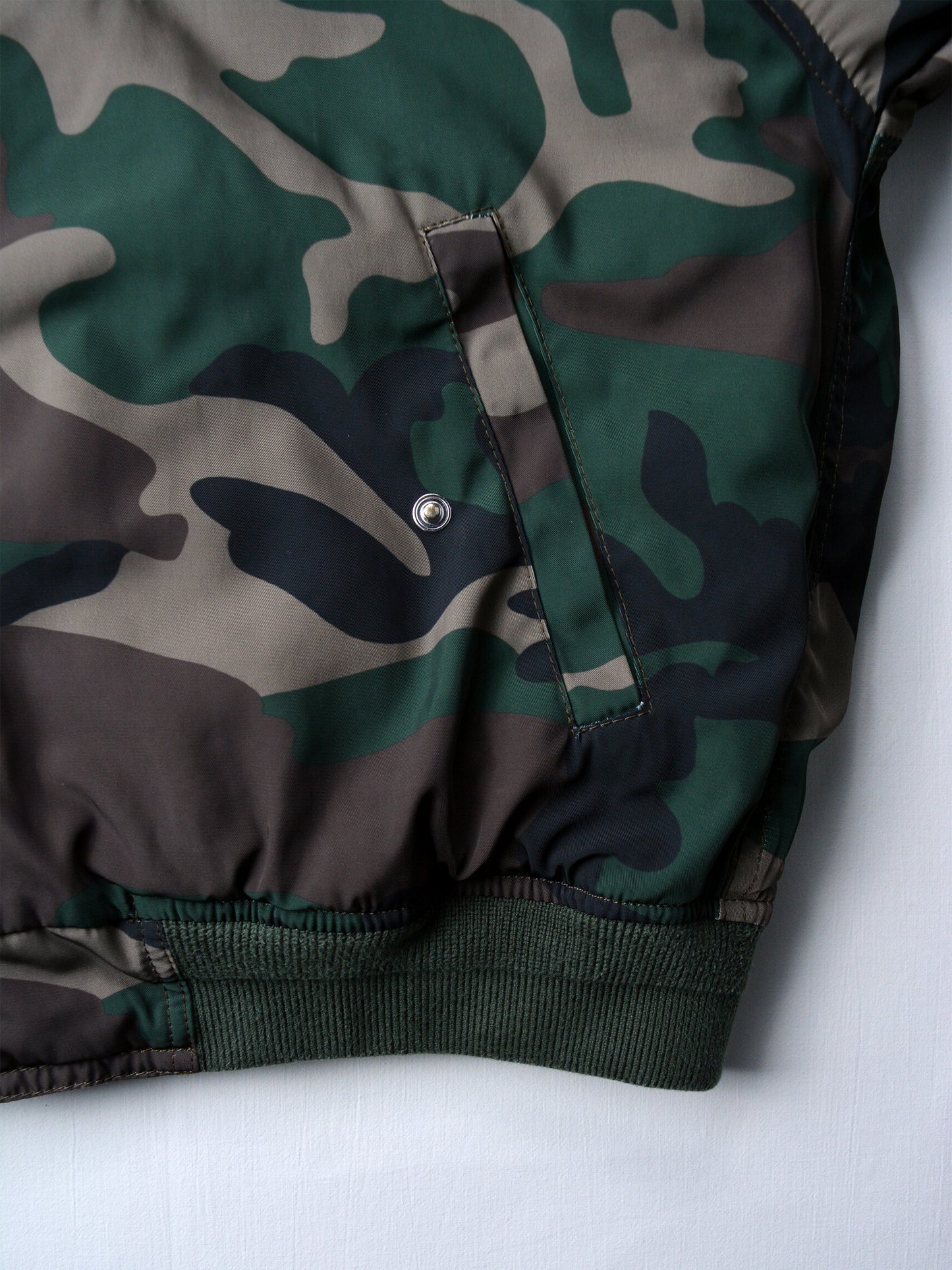 YEEZY Season 5 (2017) - camo hooded bomber jacket - size S