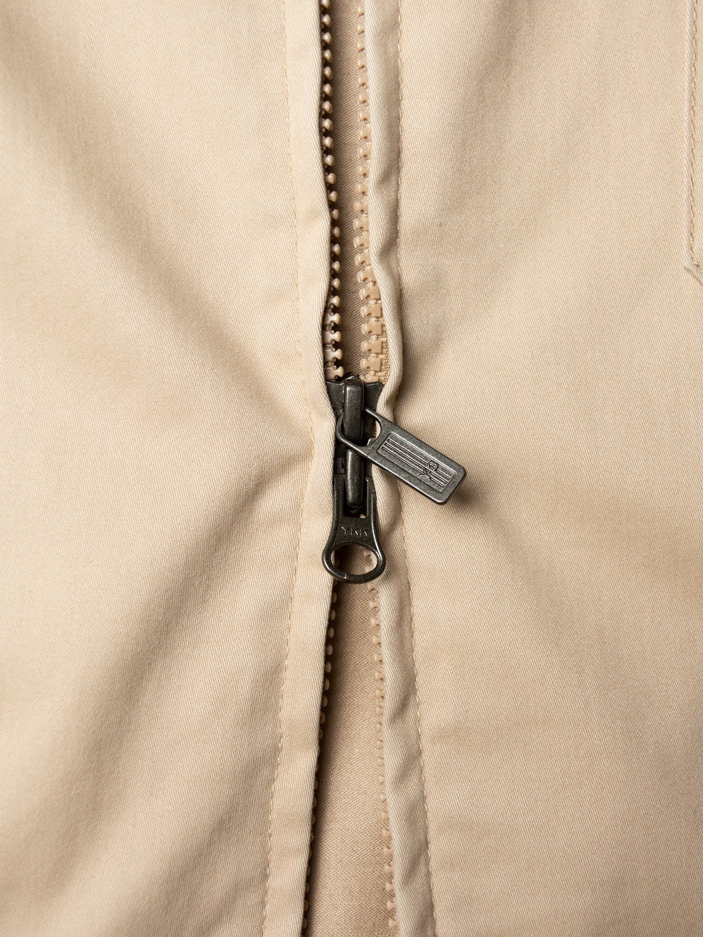 Y-3 - 2000s - work jacket with hidden side pockets (beige) - men's size M