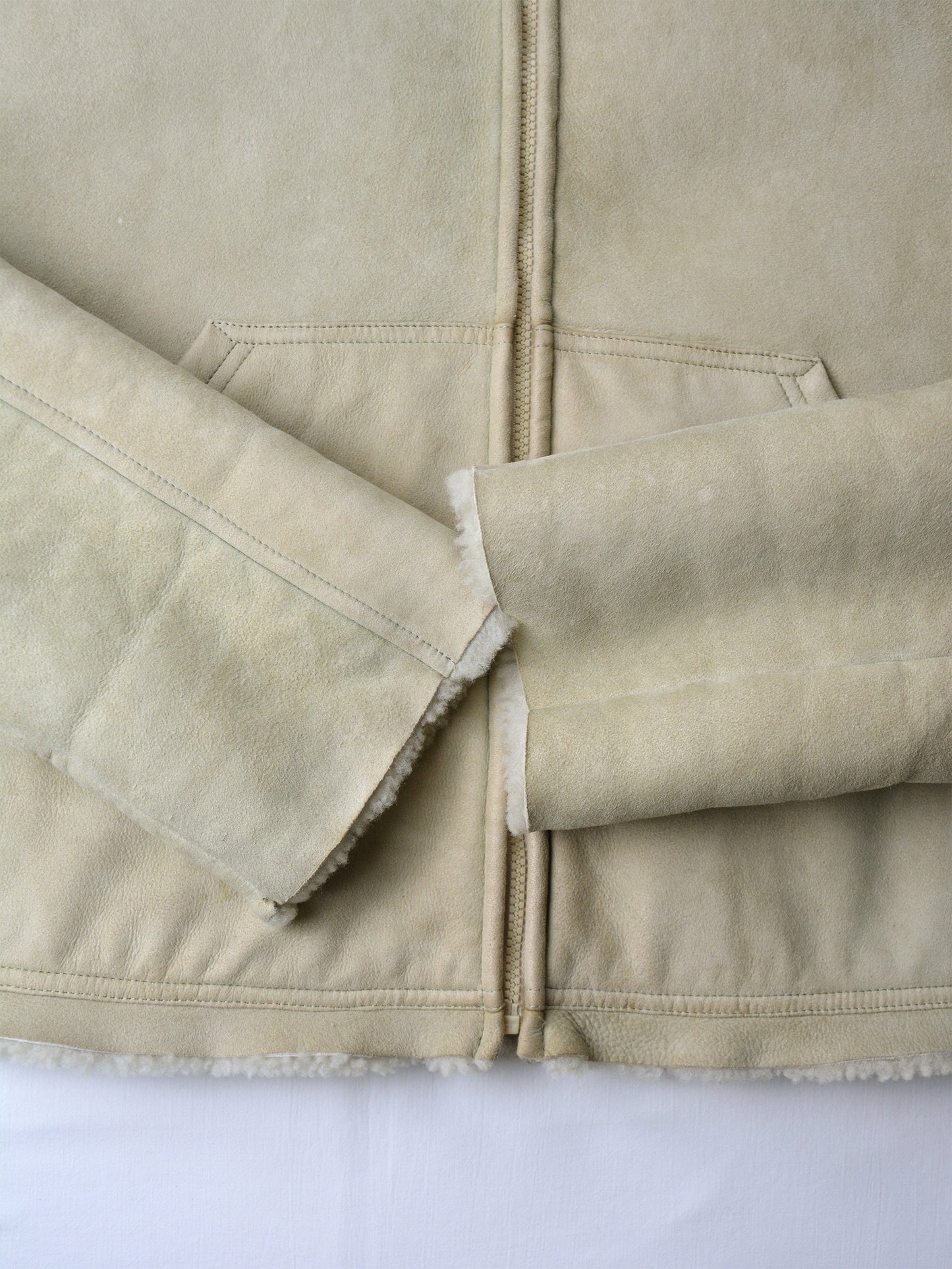 YEEZY Season 4 (2017) - hooded shearling jacket (Dune) - size S