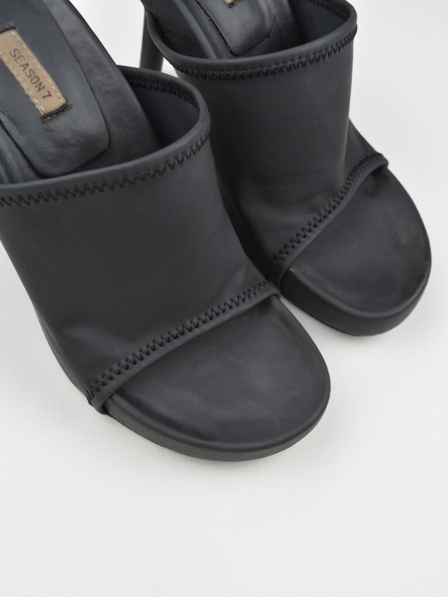 YEEZY Season 7 (2018) - Graphite Neoprene Scuba Mule - 90mm heel - size 36