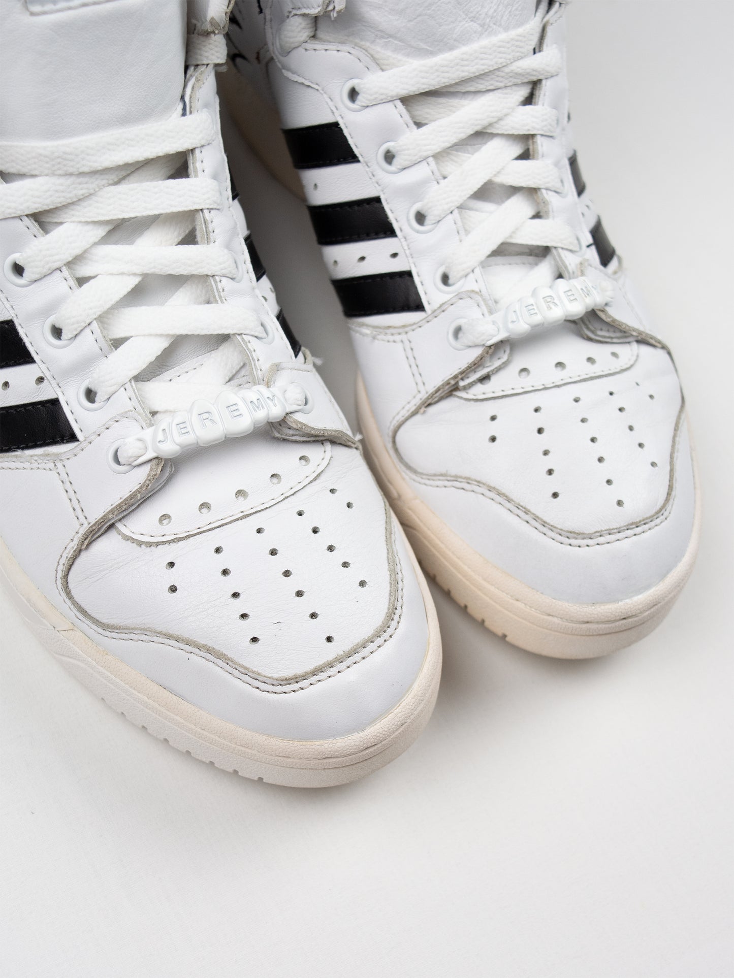 adidas Originals by Jeremy Scott - A/W 2010 - JS Wings 2.0 "OG" - size 42 2/3