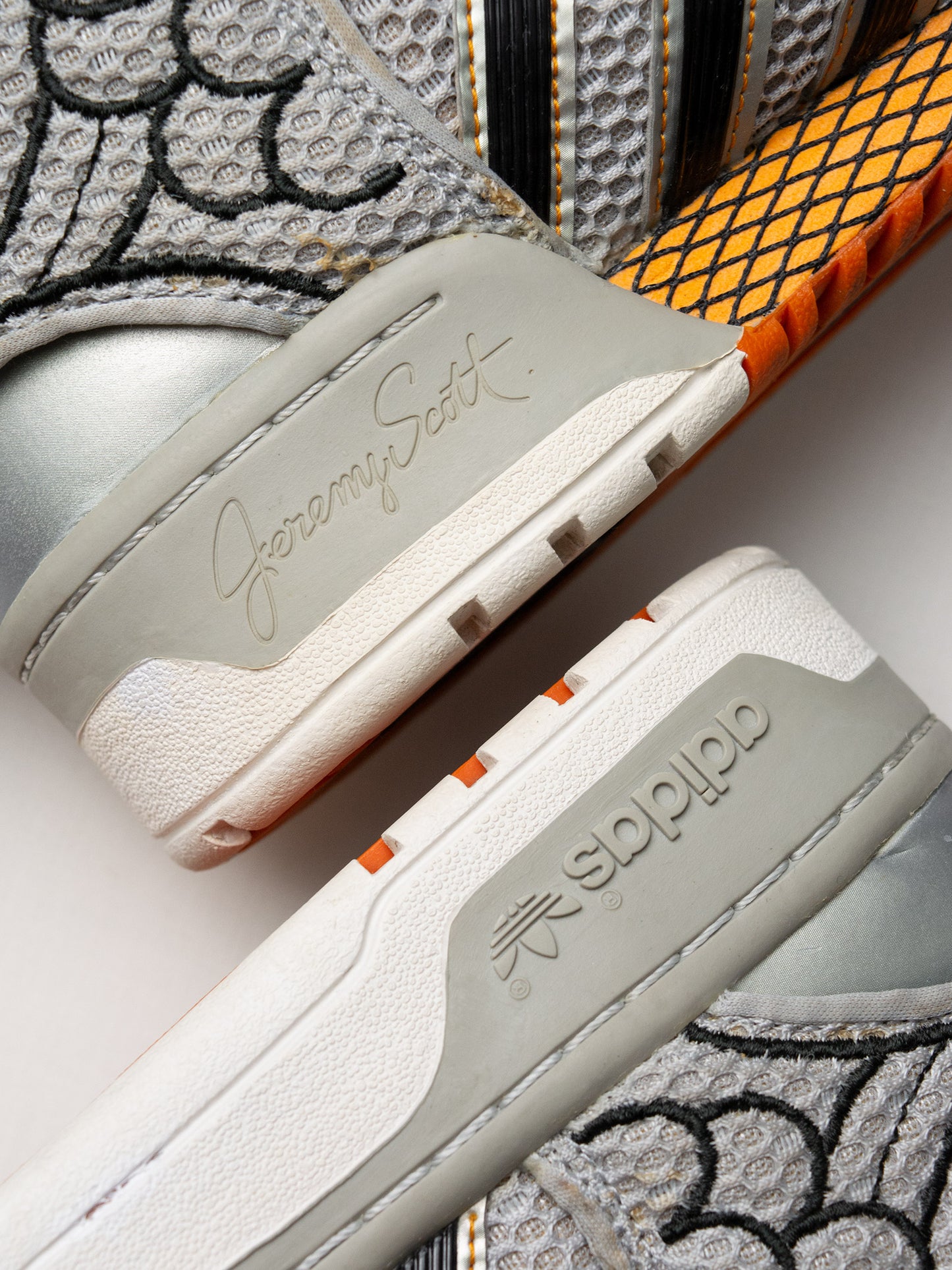adidas Originals by Jeremy Scott - A/W 2012 - JS Wings 2.0 "Metallic Silver Mesh" - size 44 2/3
