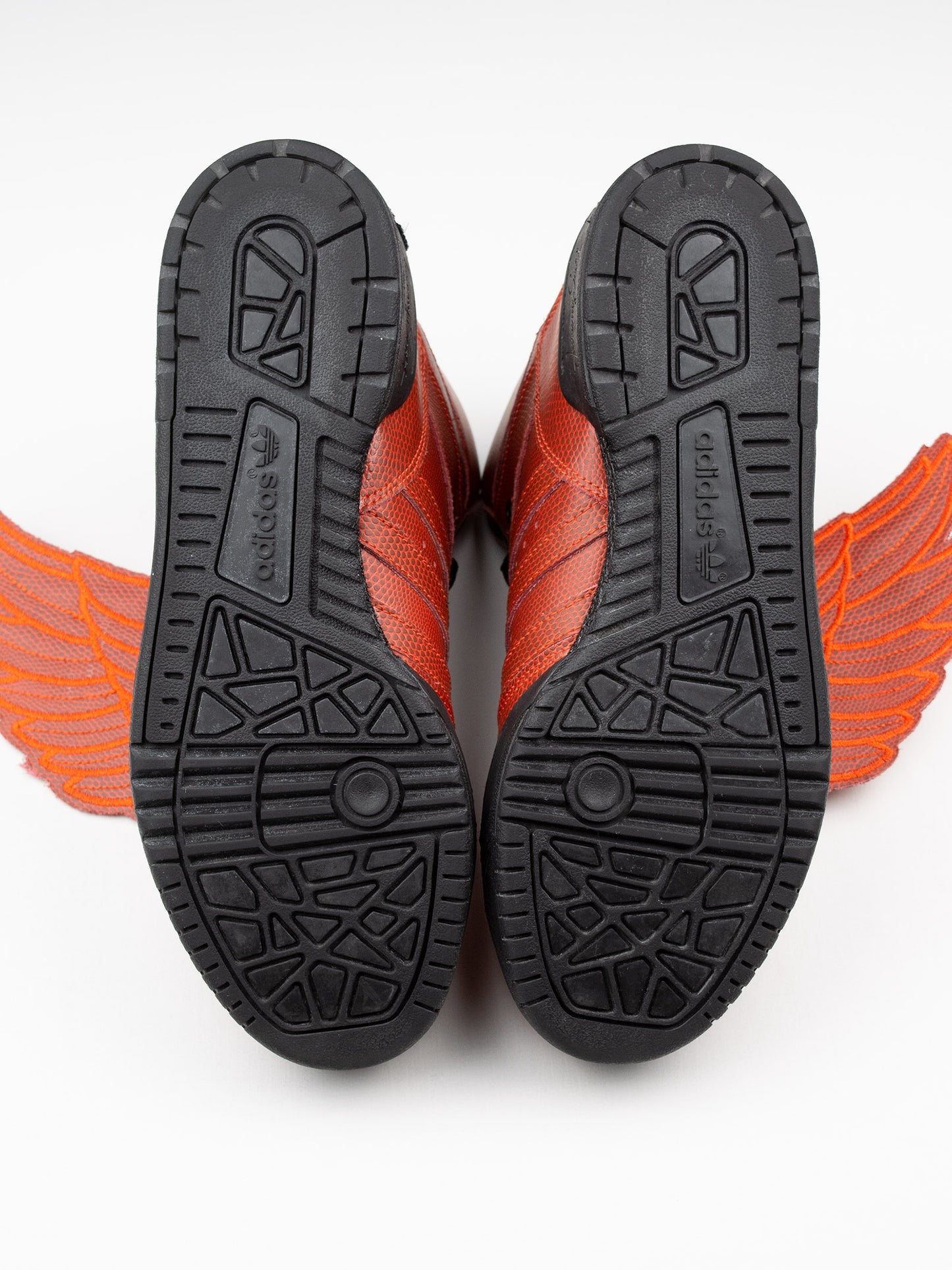 adidas Originals by Jeremy Scott - A/W 2015 - JS Wings Basketball - size 41 1/3