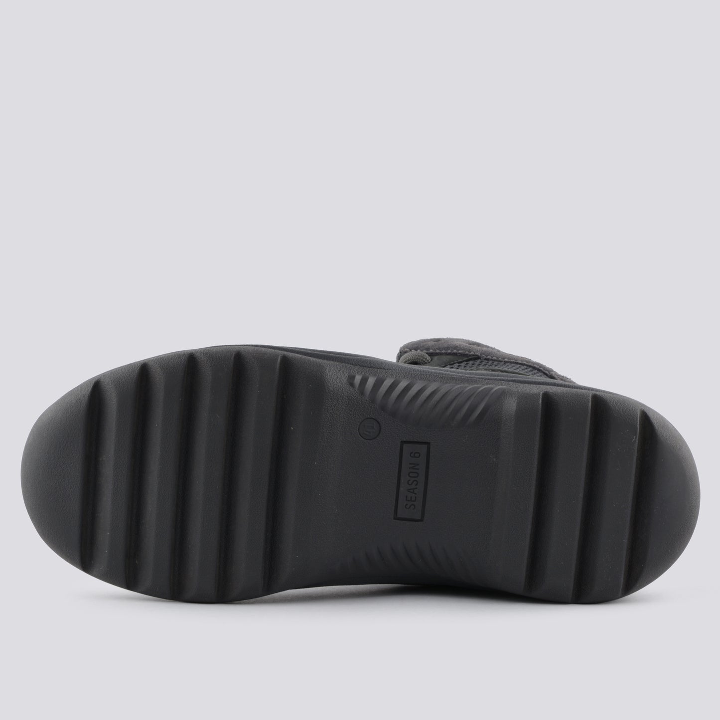 YEEZY Season 6 (2018) - Thick Suede, Mesh and Nubuck Desert Boot (Graphite) - size 41