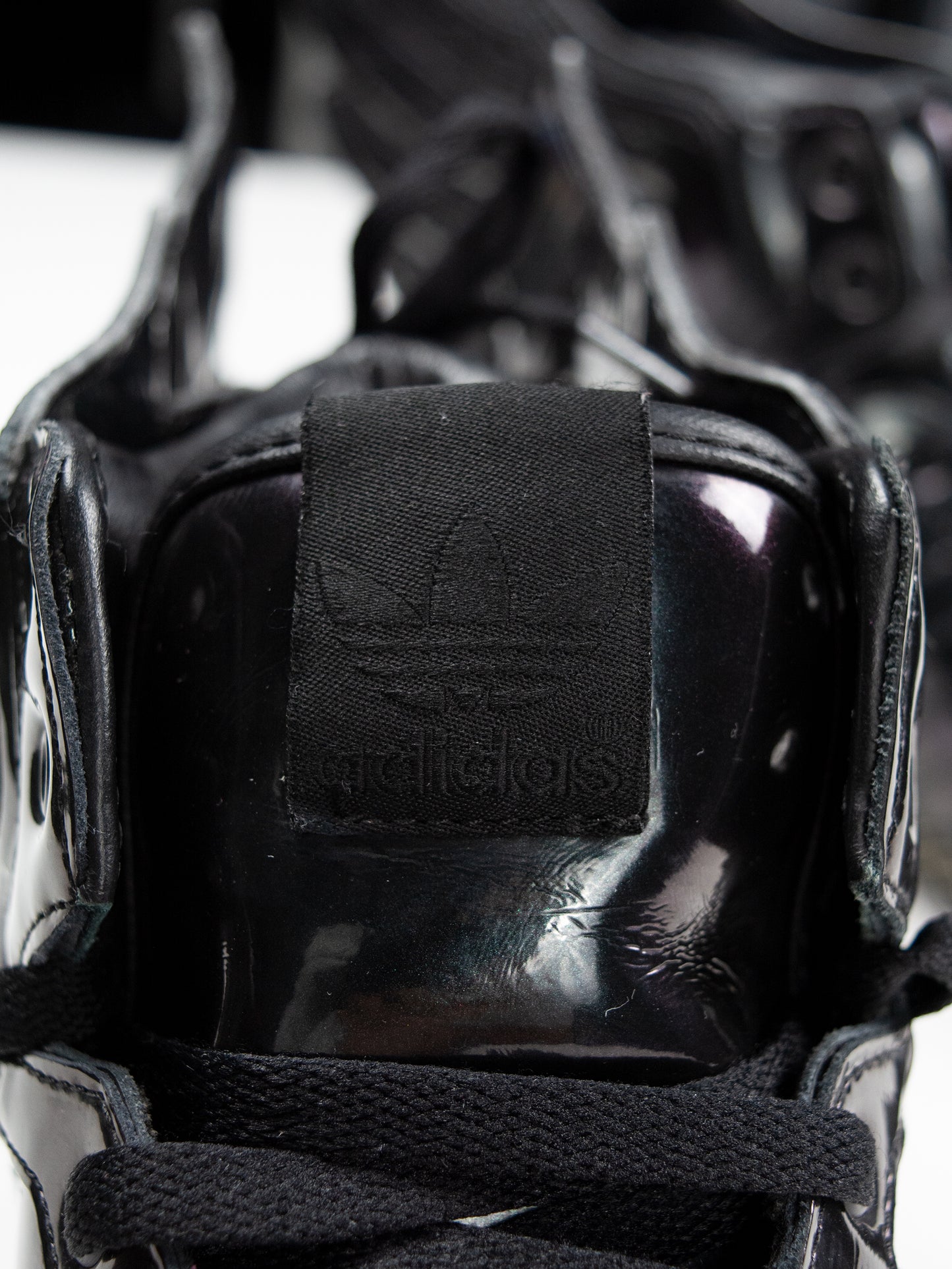 adidas Originals by Jeremy Scott - S/S 2013 - JS Wings 2.0 "Patent Black" - size 42
