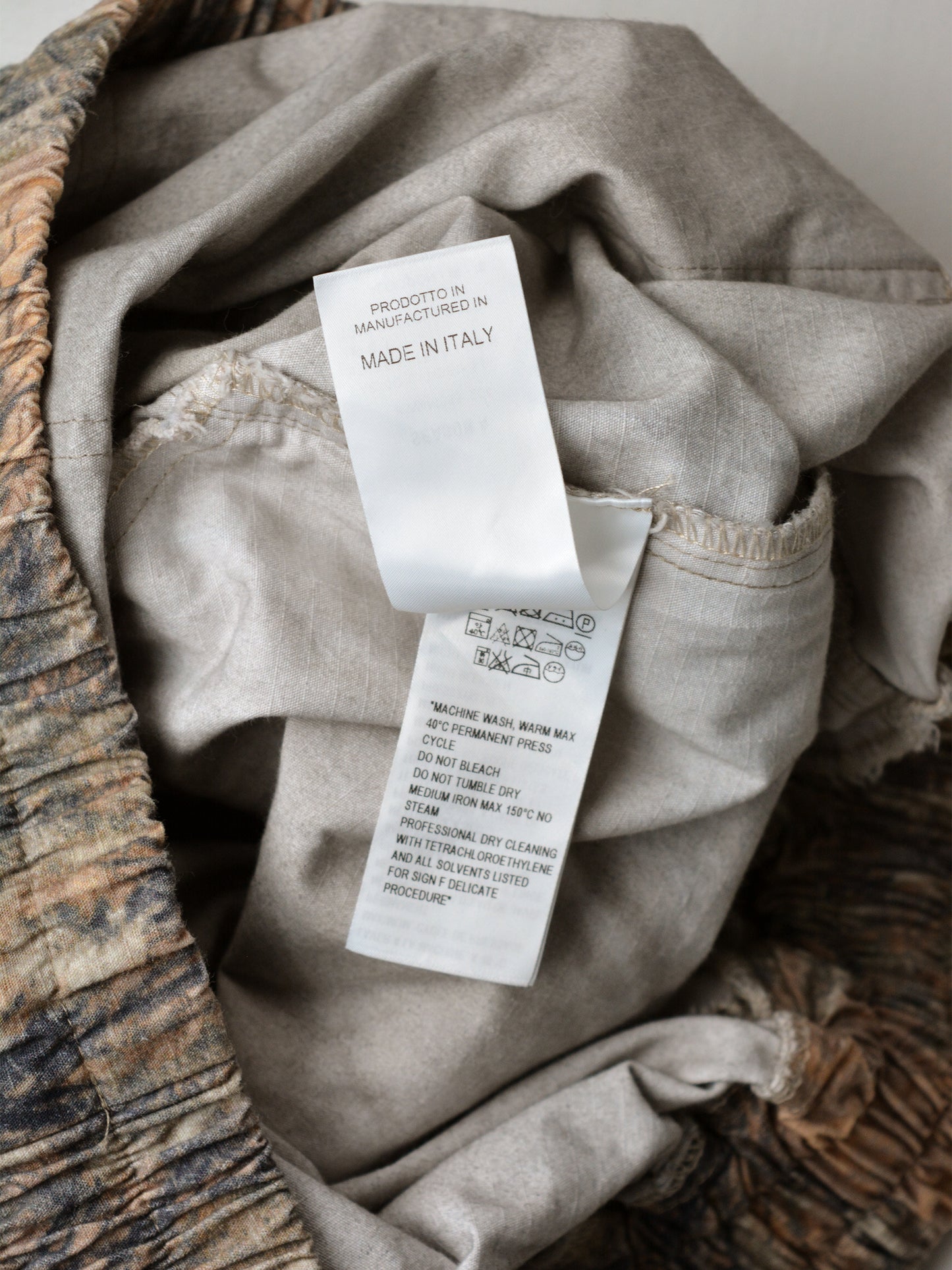 YEEZY Season 4 (2017) - camo cargo shorts - size S