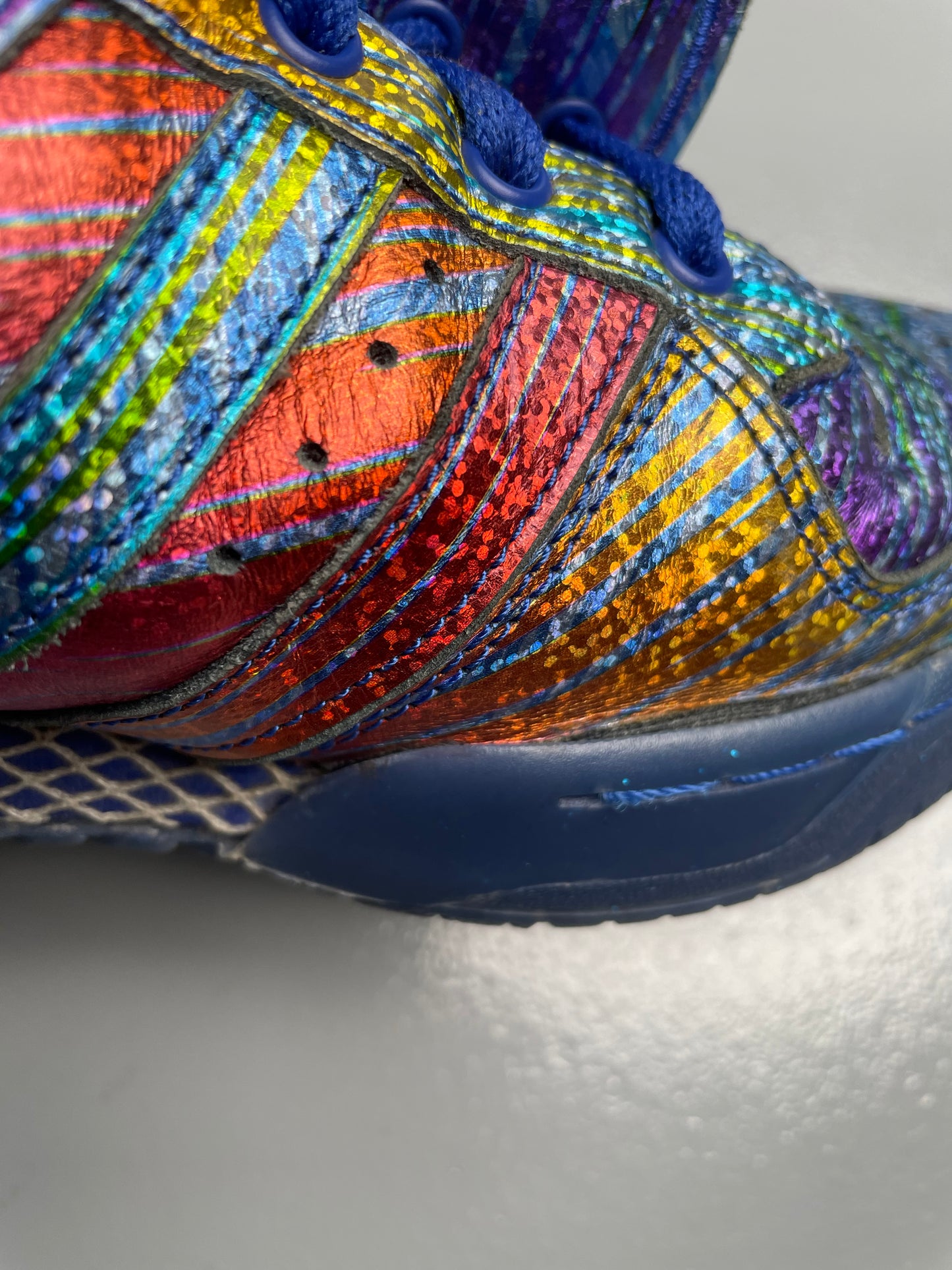 adidas Originals by Jeremy Scott S/S 2013 JS Wings "Hologram" - size 44 2/3