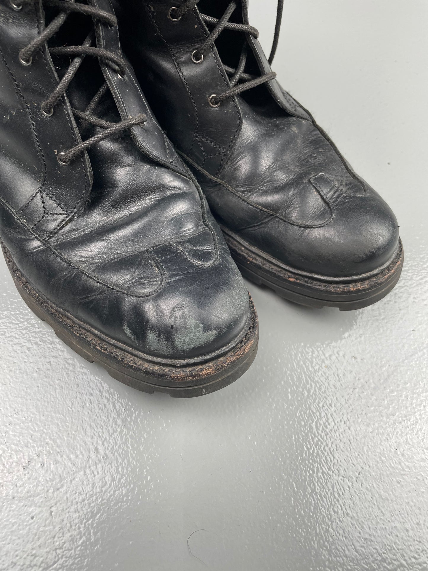 Y-3 - A/W 2013 - leather boots - women's size UK6D