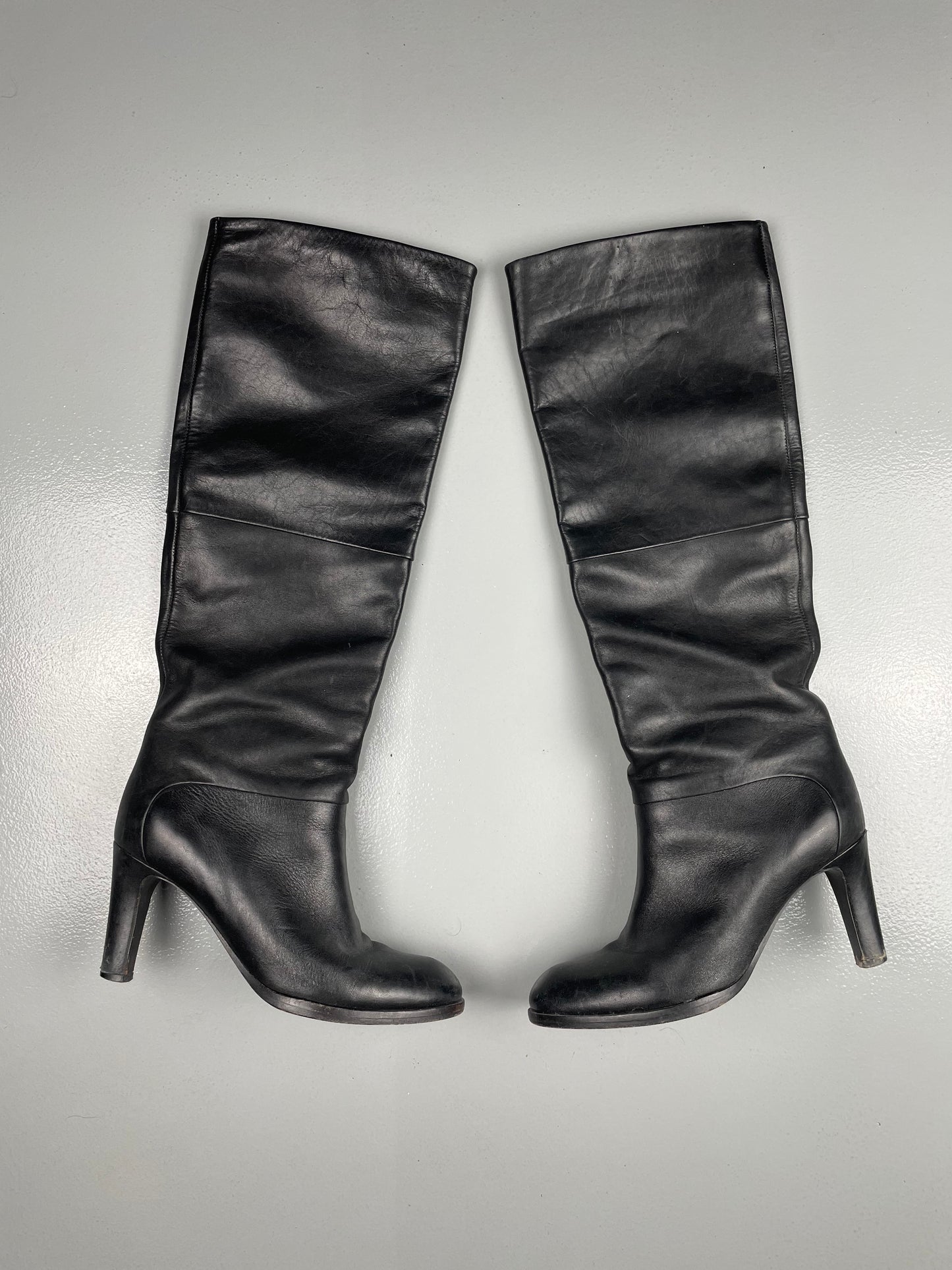 Veronique Branquinho - knee high leather boots - size 38