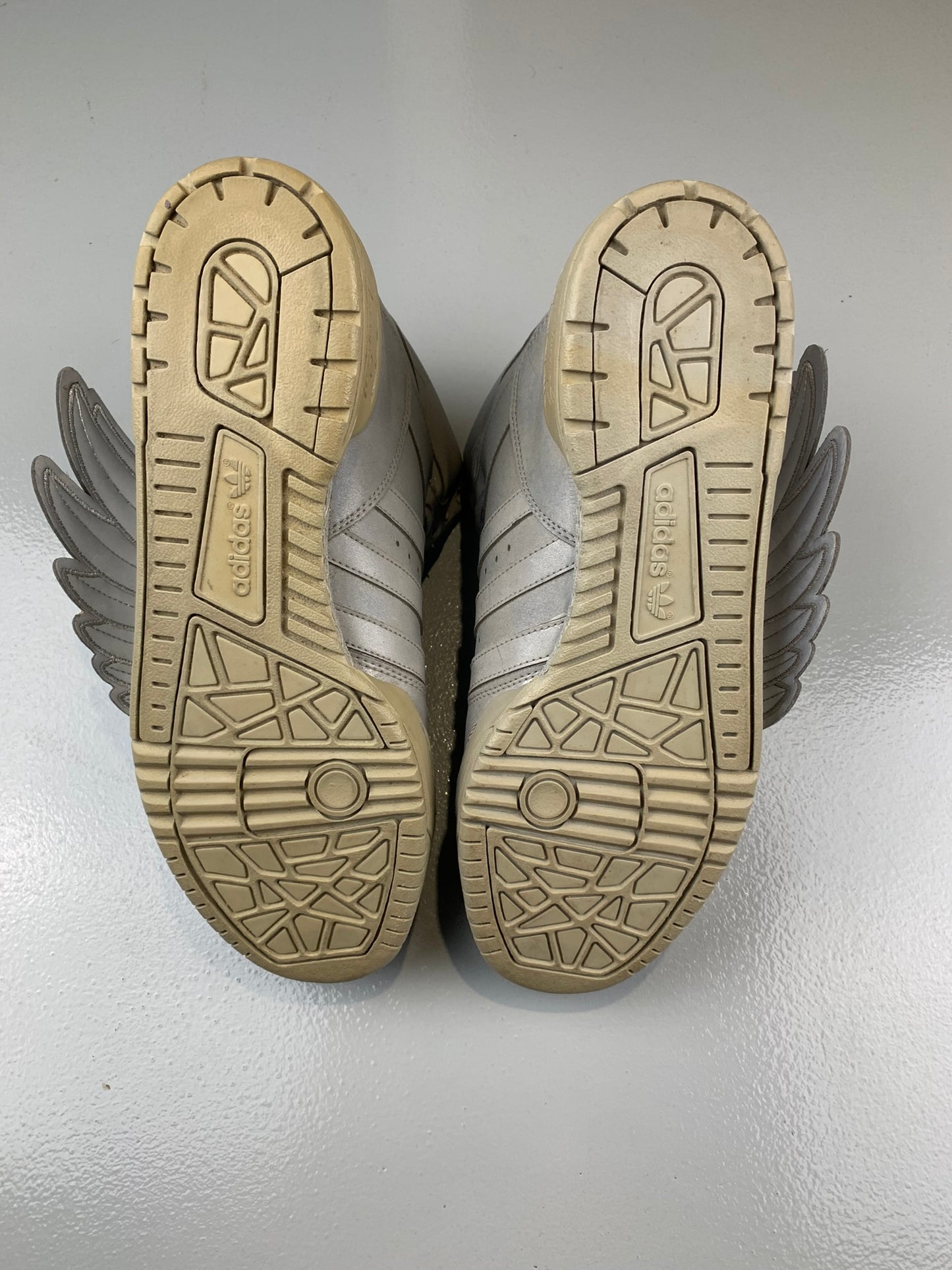 adidas X Jeremy Scott - A/W 2010 - JS Wings 1.0 (reflective) - size 44