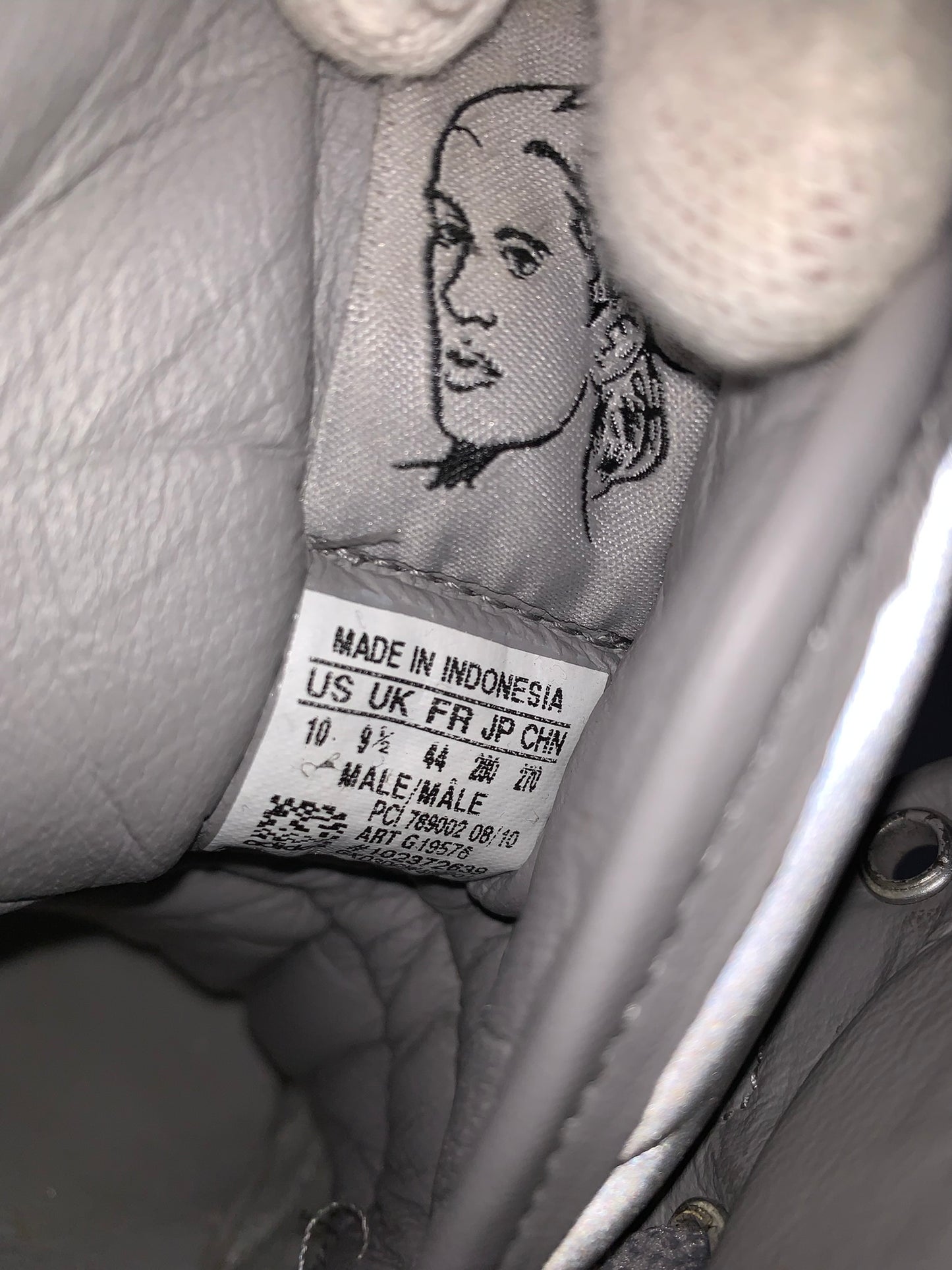 adidas X Jeremy Scott - A/W 2010 - JS Wings 1.0 (reflective) - size 44