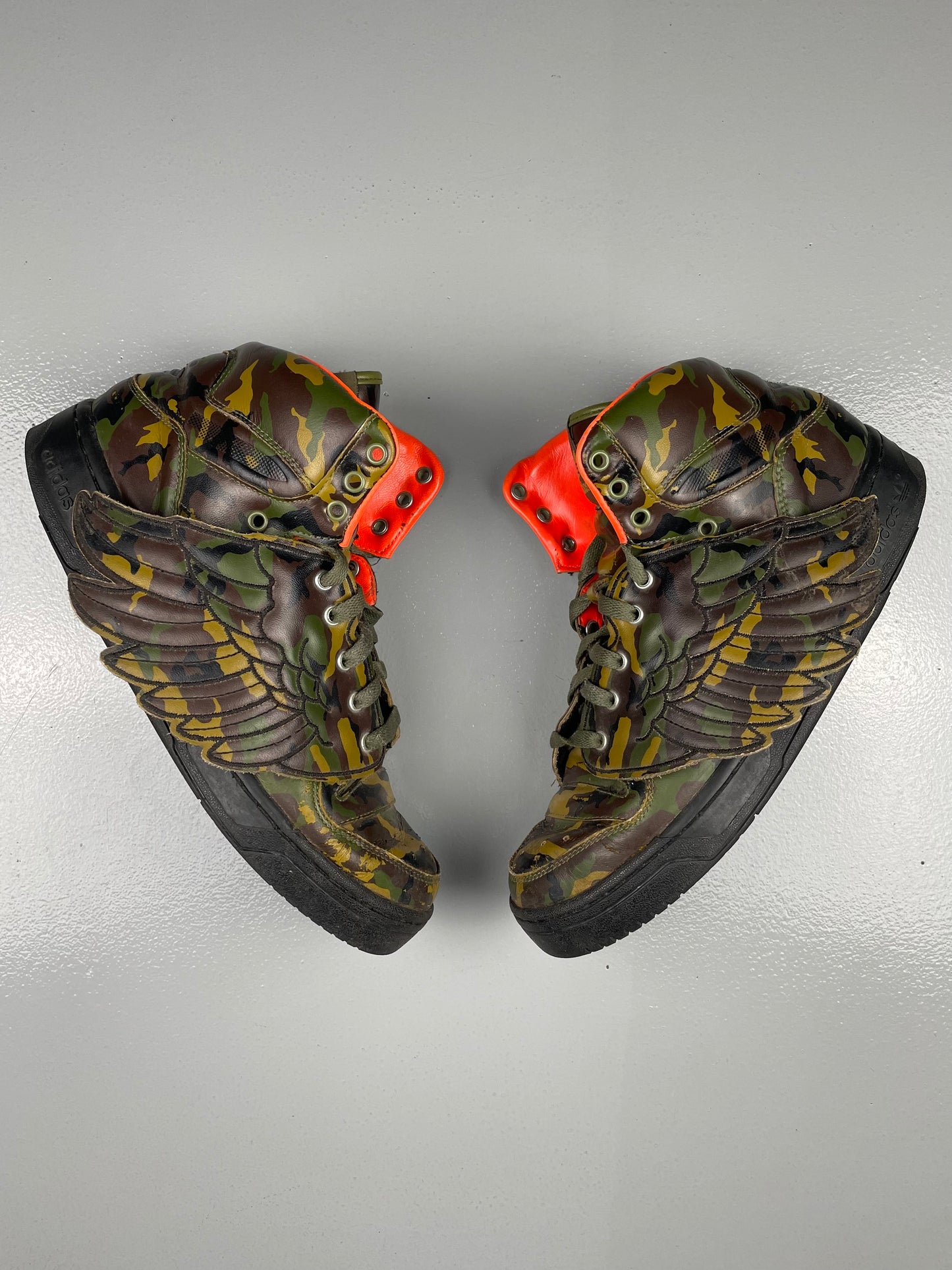 adidas X Jeremy Scott A/W 2011 JS Wings 1.0 Camo - size 43 1/3