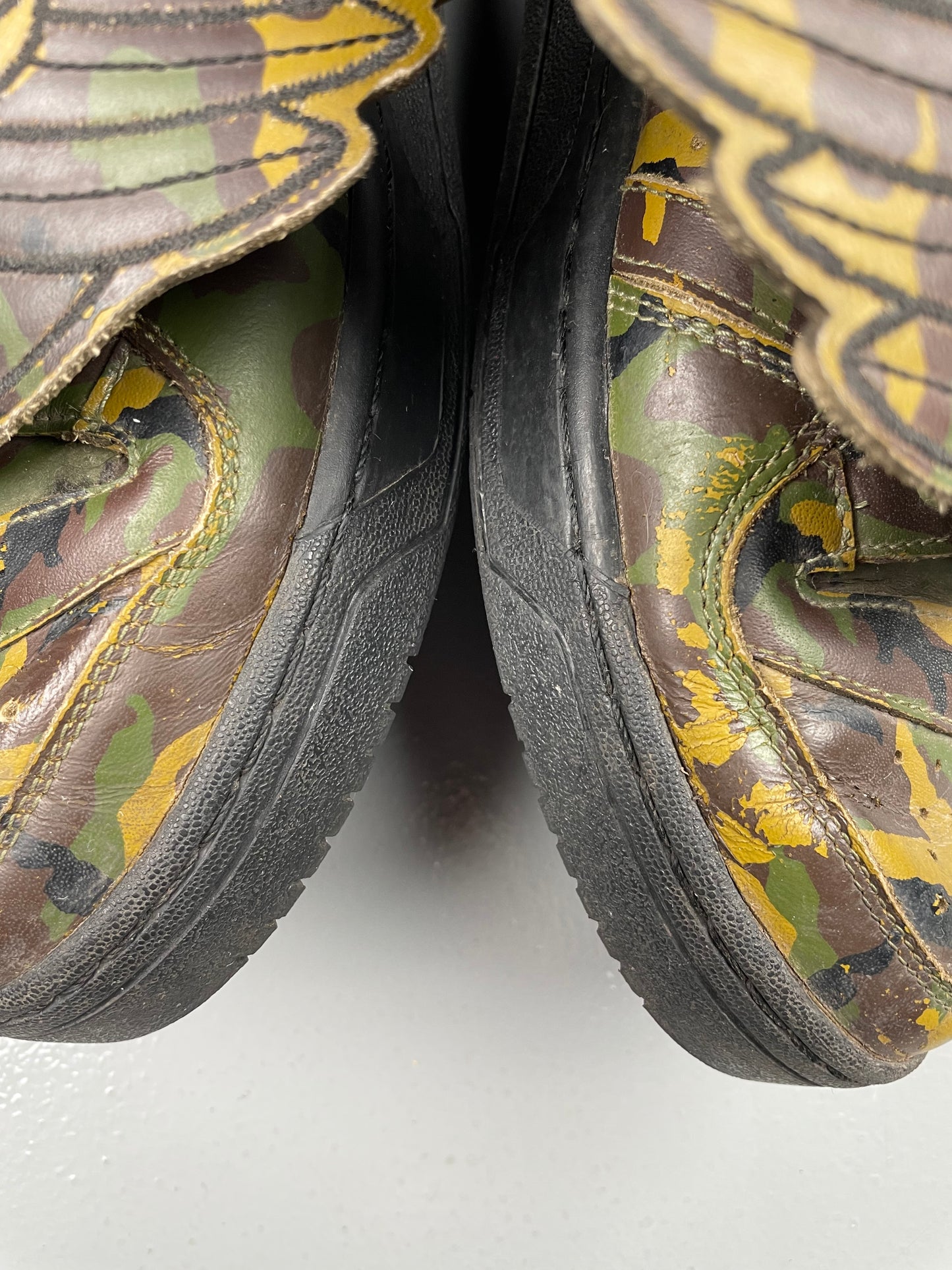 adidas X Jeremy Scott A/W 2011 JS Wings 1.0 Camo - size 43 1/3