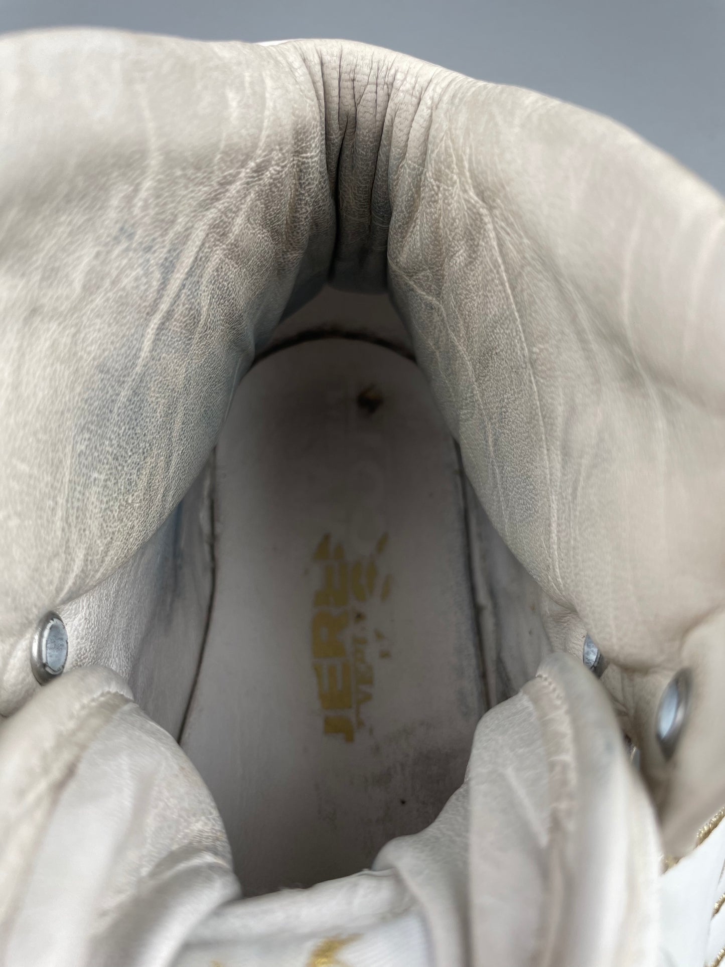 adidas X Jeremy Scott S/S 2010 JS Wings 1.0 white/gold - size 38