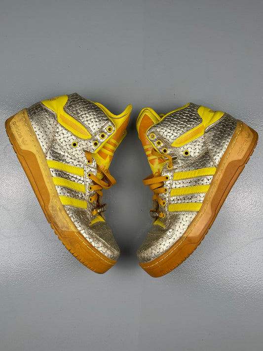 adidas X Jeremy Scott S/S 2010 JS Logo (Metallic Silver/Yellow) - size 42