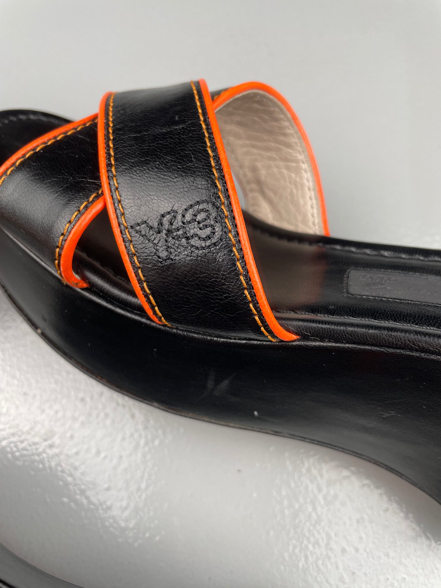 Y-3 S/S 2006 sabot - size 38.5