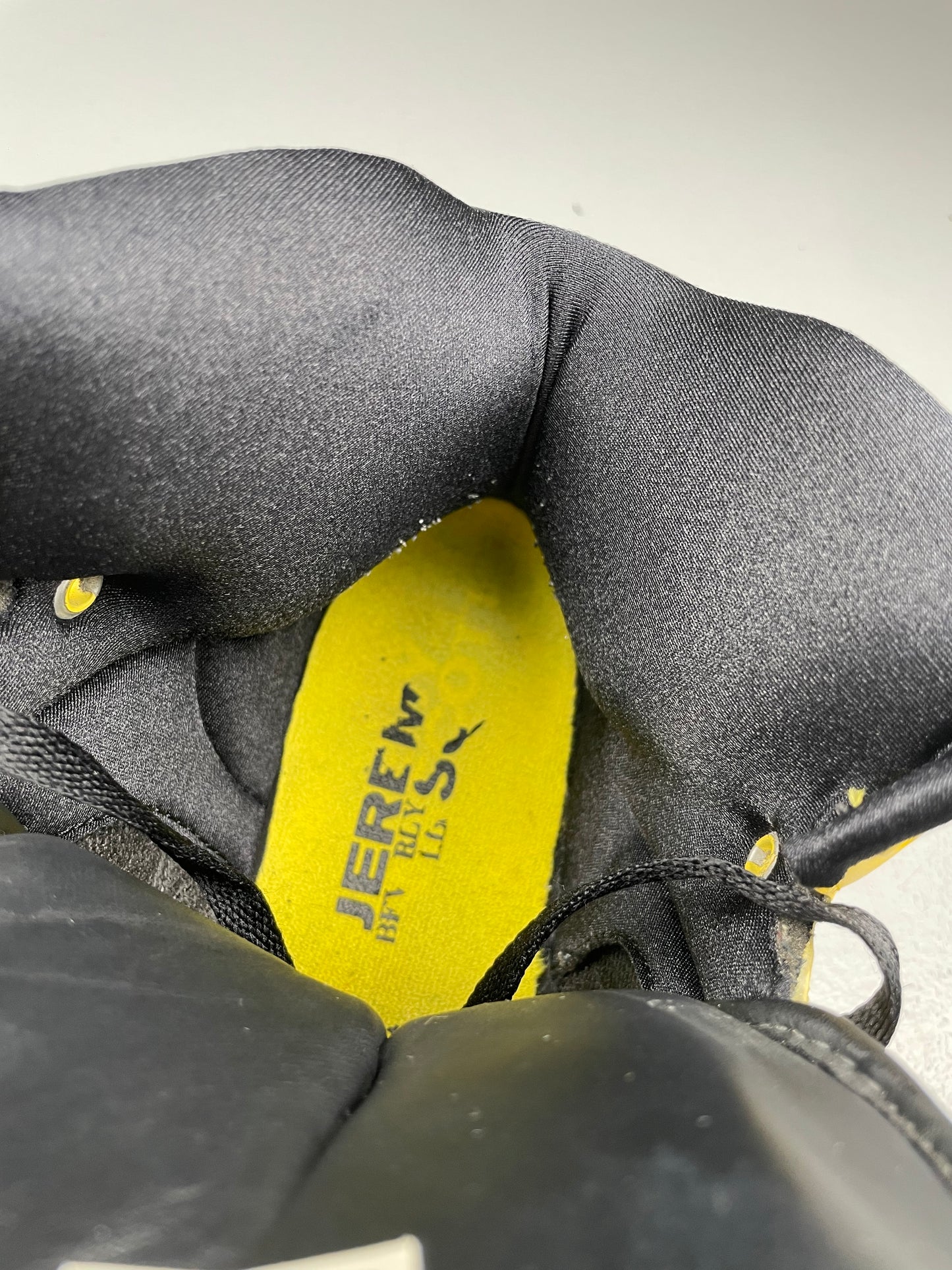 adidas Originals by Jeremy Scott S/S 2012 Instinct Hi (Black/Yellow) - size 45 1/3