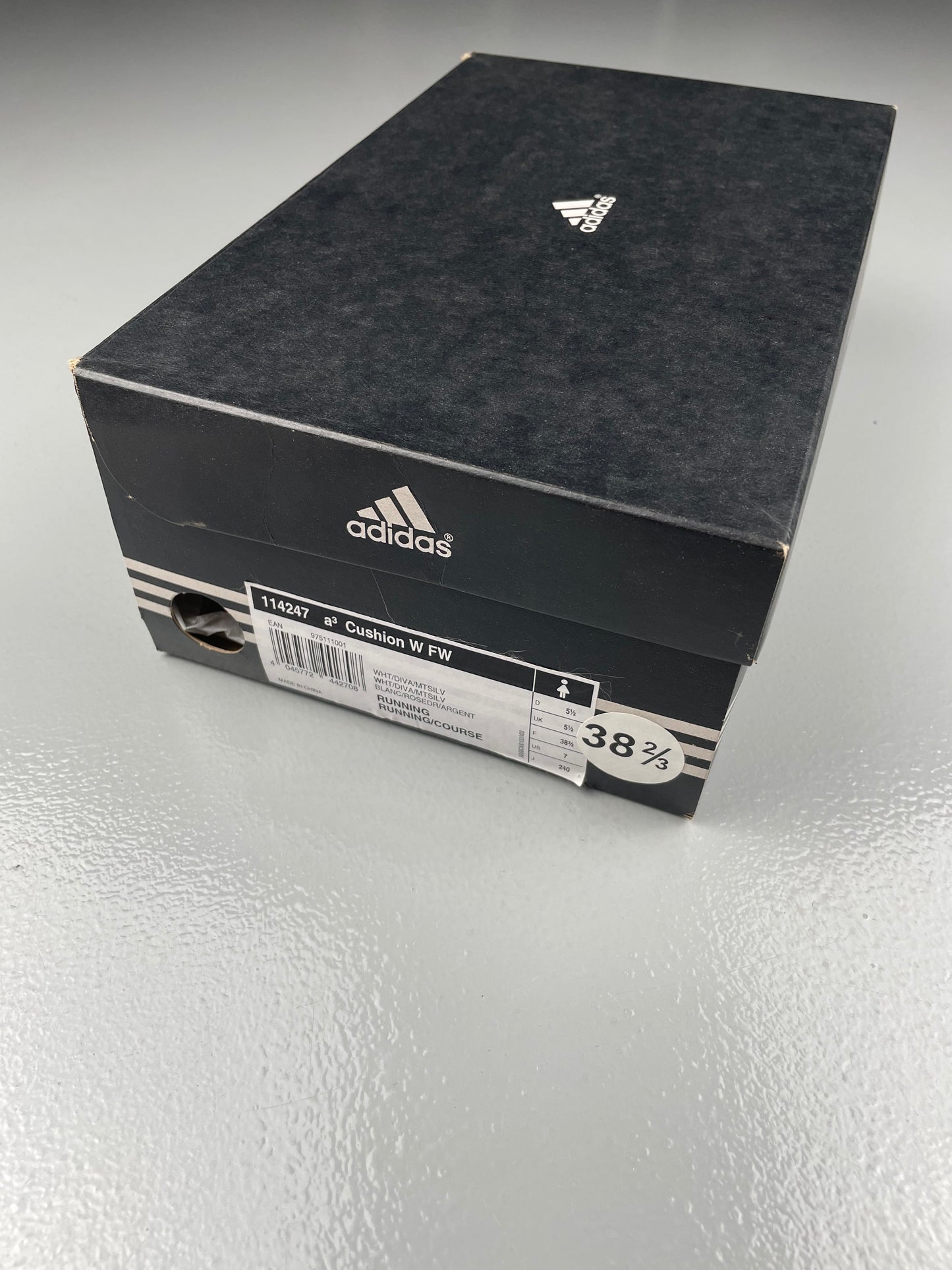 deadstock 2005 adidas a3 Cushion (white/pink) - size 38 2/3
