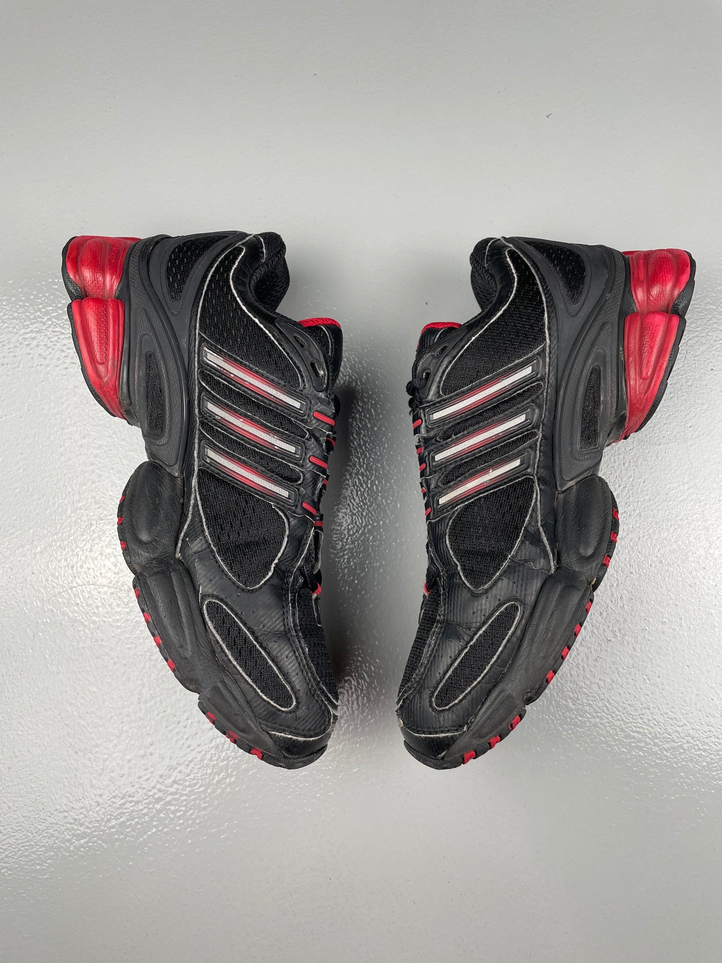 2005 adidas a3 Cushion (black/red) - size 42