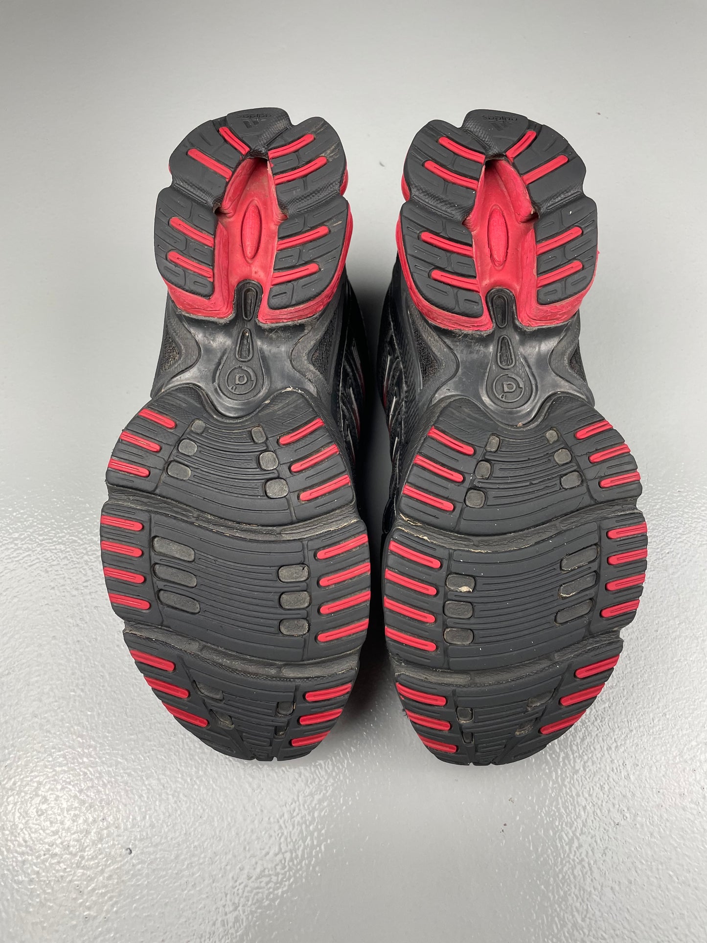 2005 adidas a3 Cushion (black/red) - size 42