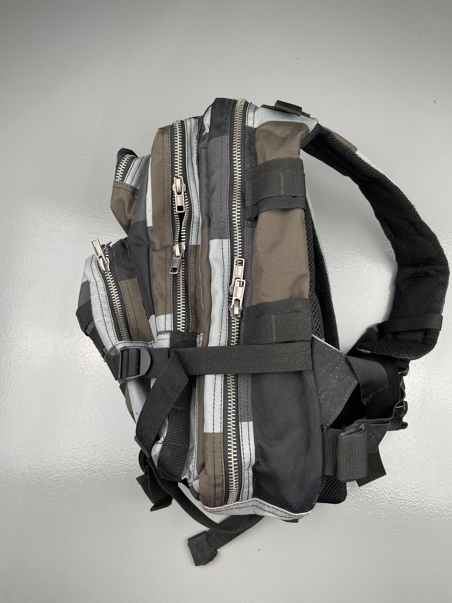 GR-Uniforma GRUPPA 2 patchwork backpack