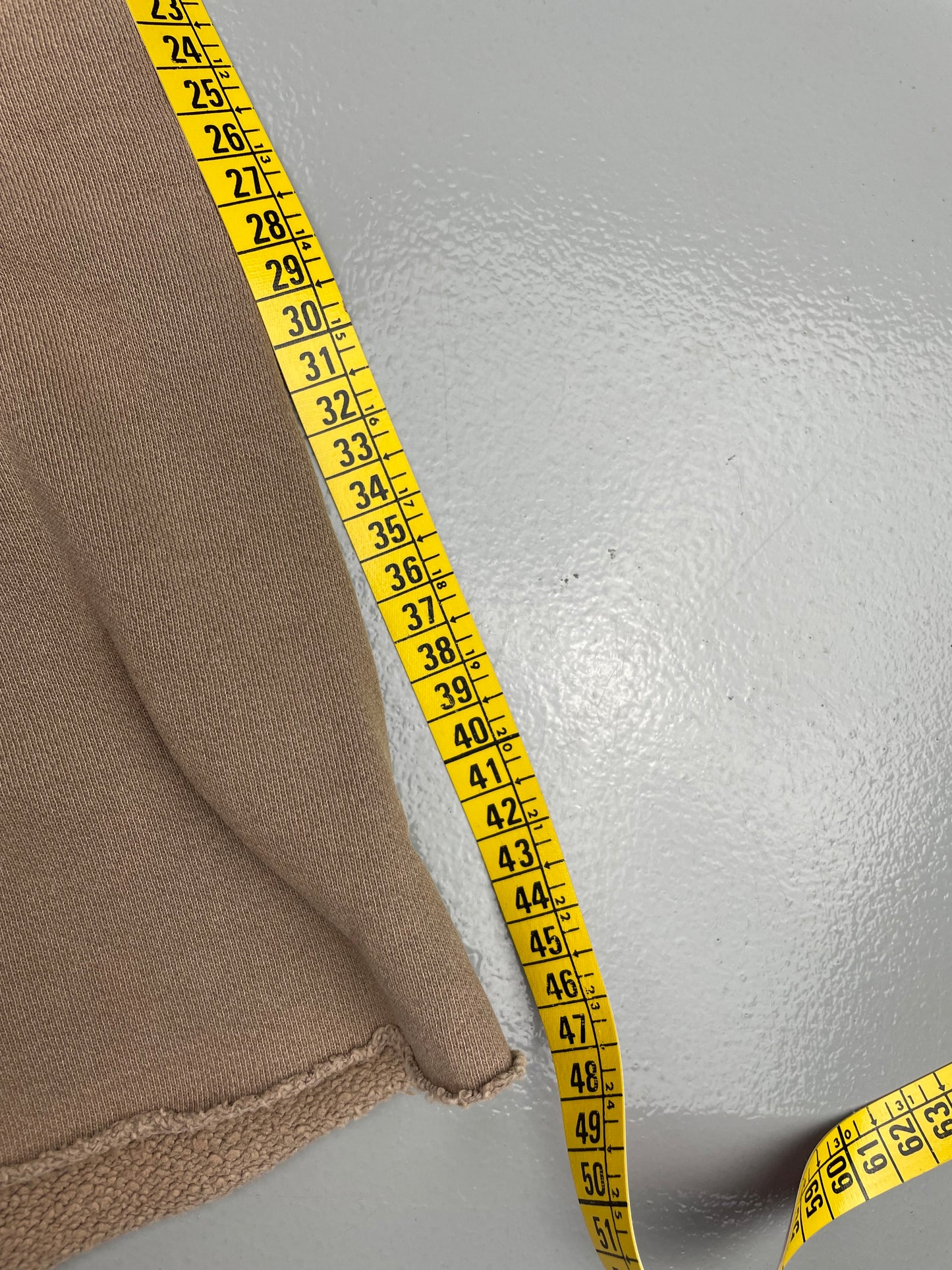 YEEZY Season 6 shorts (Trench) - size S